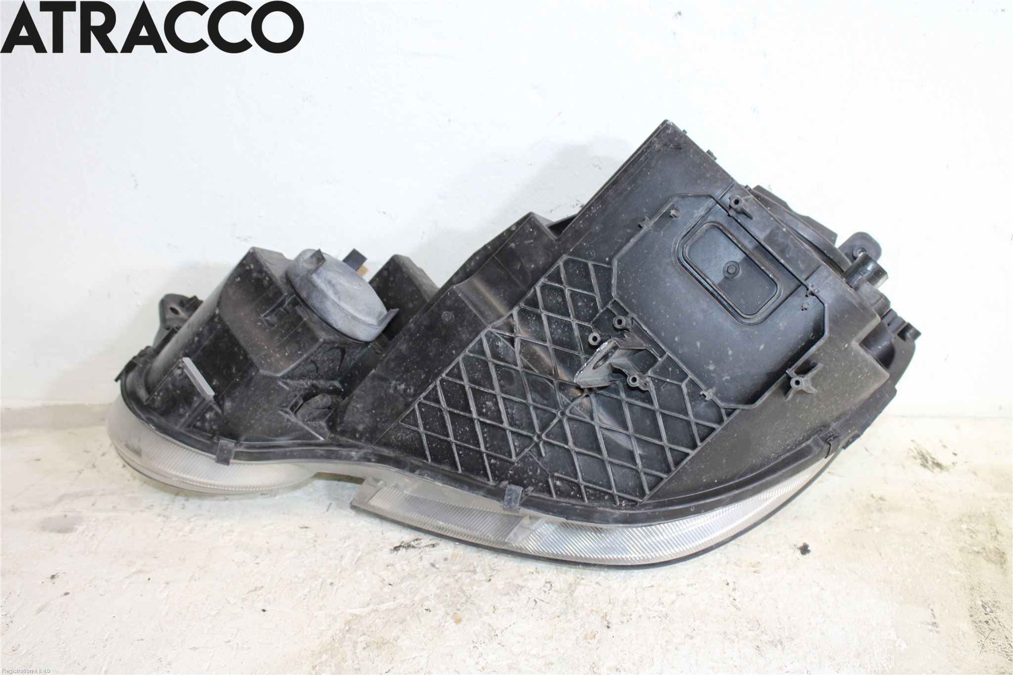 Skoda YETI Frontlykt Høyre