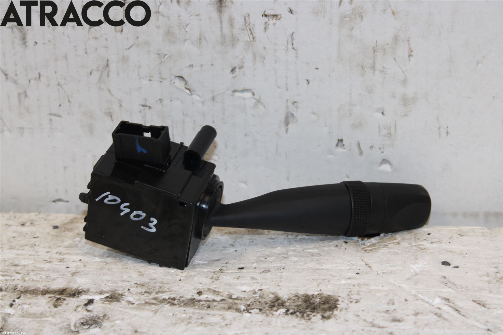 Suzuki VITARA 15- Bryter Ratt Visker - Spyler