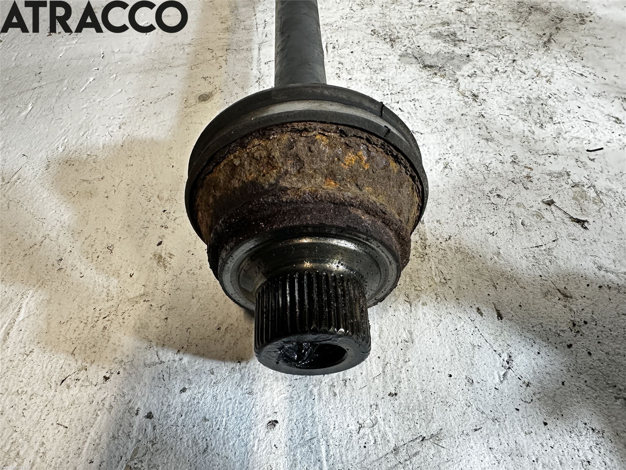 Audi A4/S4 08-11 Drivaksel Bak Kompl Høyre