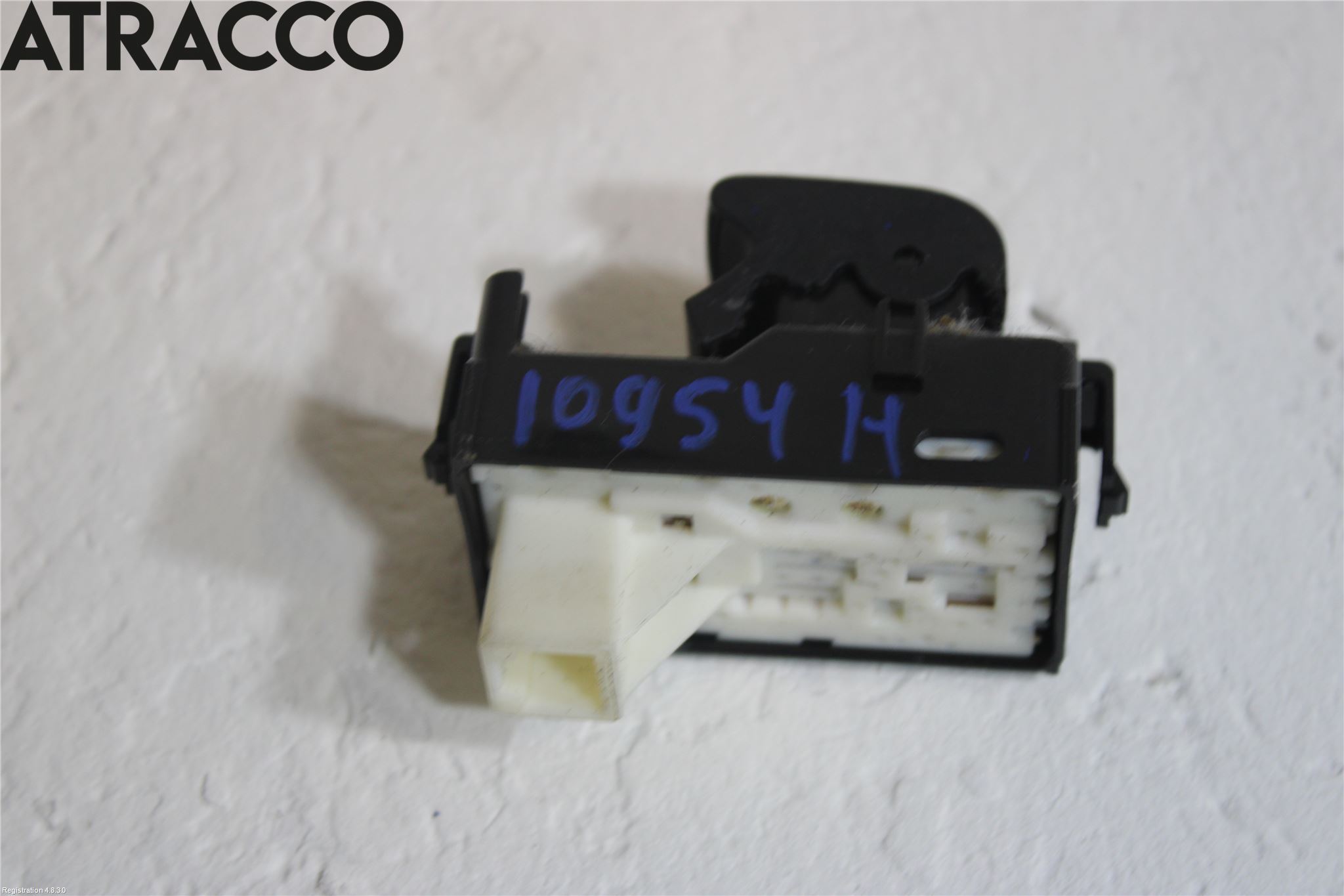 Toyota AURIS 10-12 Bryter Vindusheis