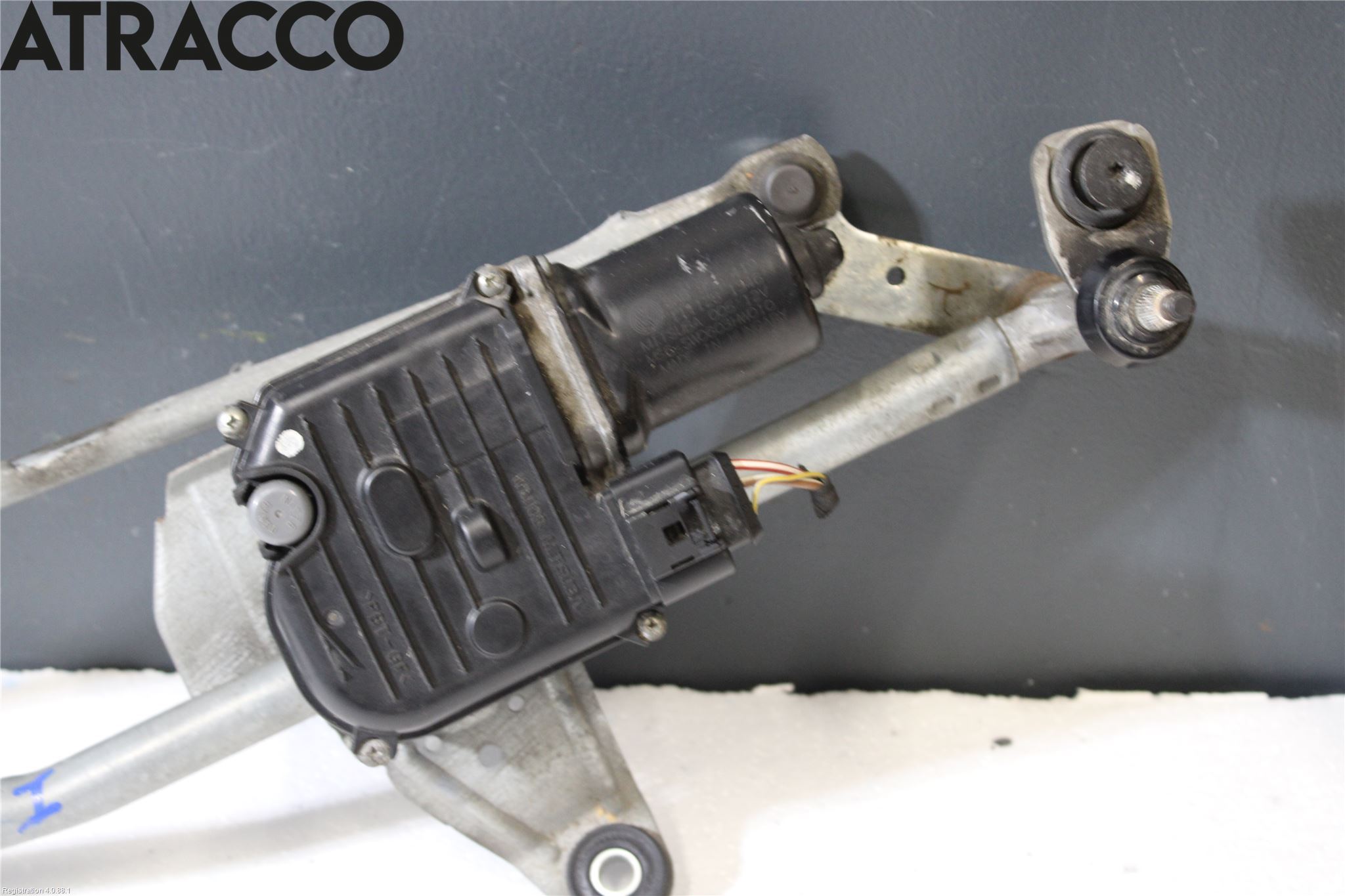 Volkswagen VW PASSAT 11-14 Viskermotor Frontrute