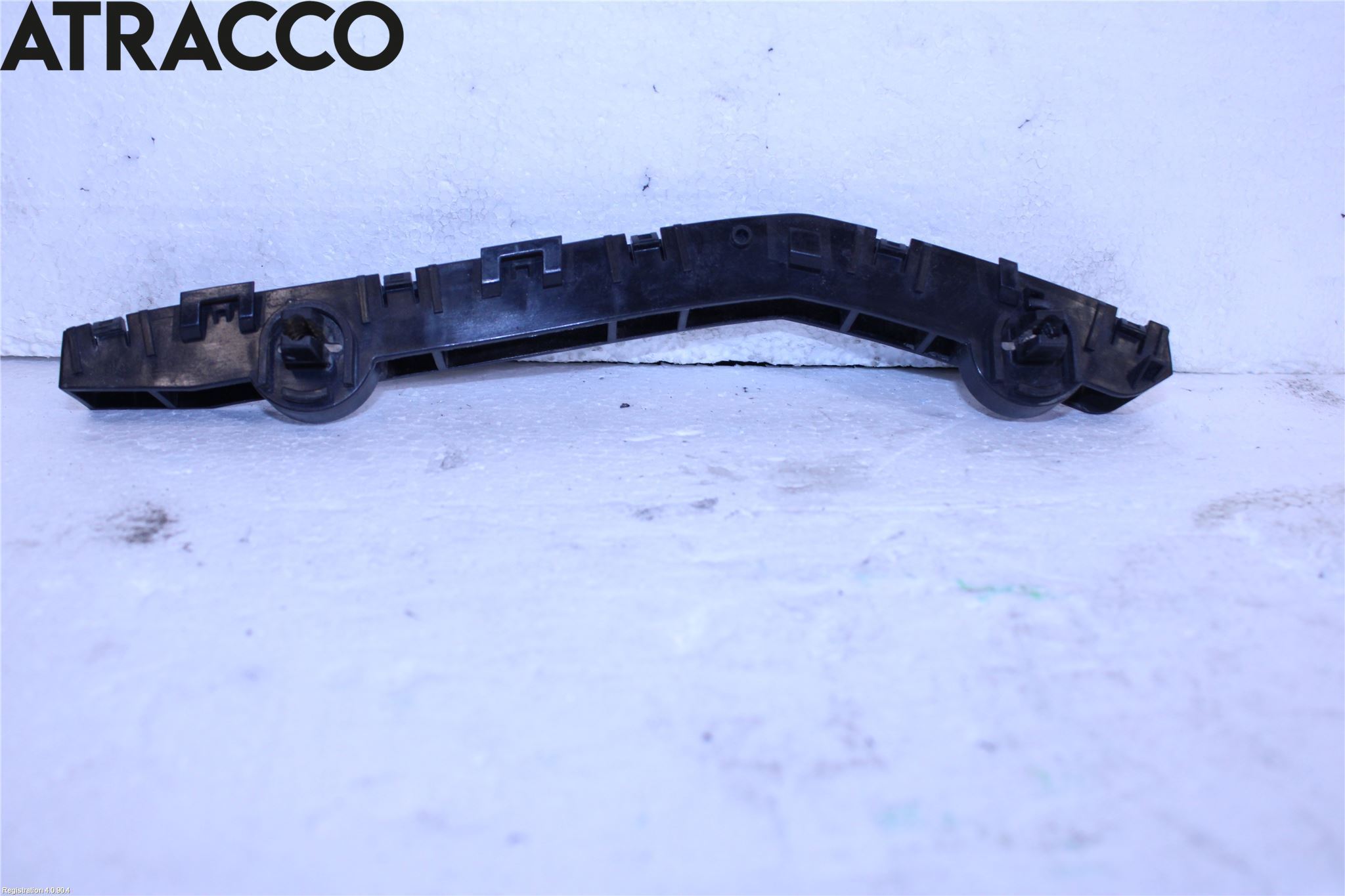 Nissan LEAF 11-17 Støtfanger Foran Feste