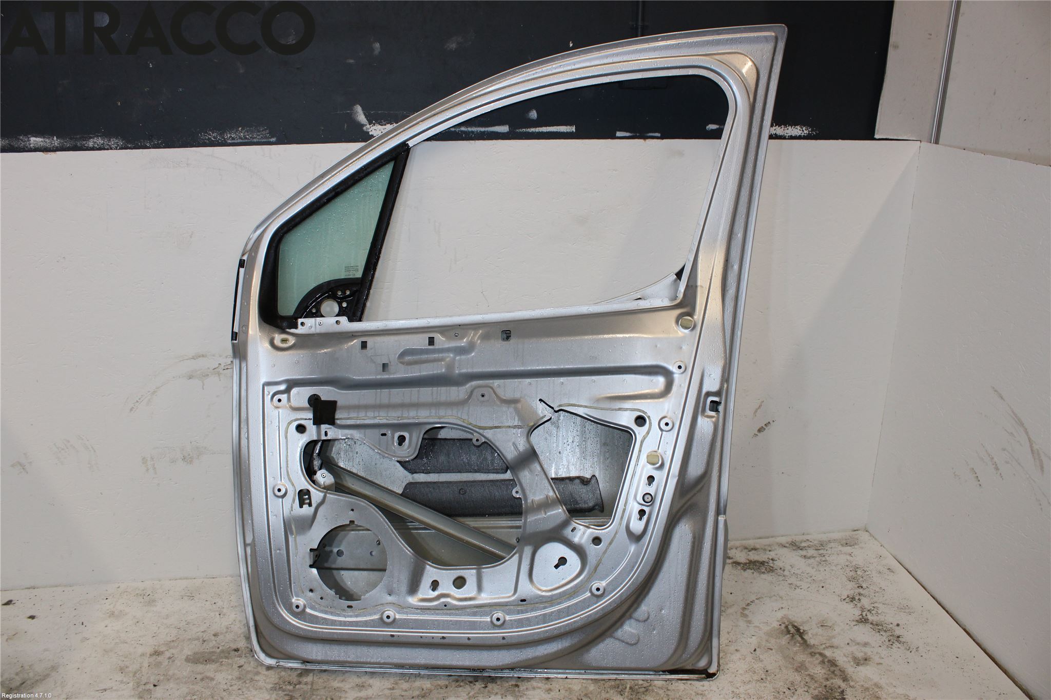 Peugeot PARTNER 08-15 Dør 4D Foran Høyre
