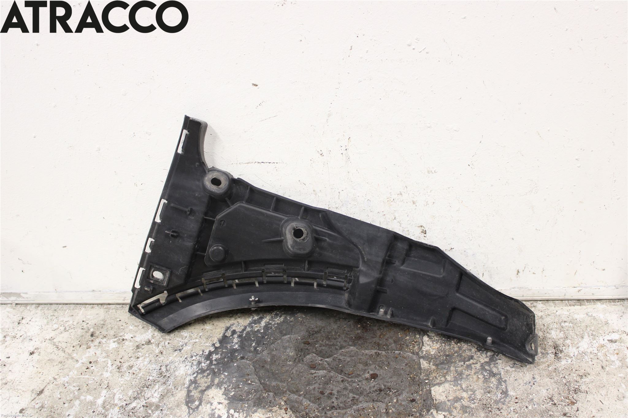 Volvo XC90 07-14 Støtfanger Foran Feste