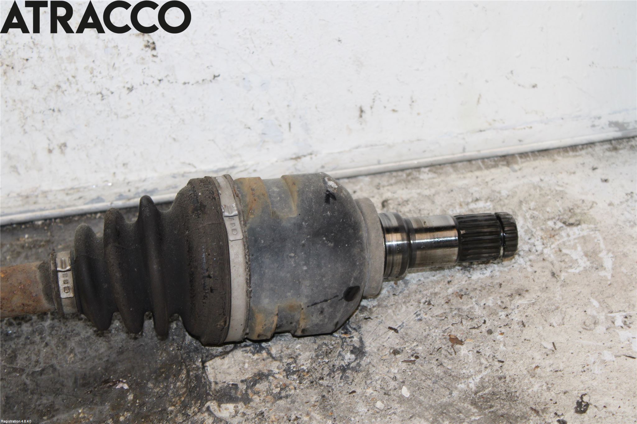 Toyota AURIS 10-12 Drivaksel Foran Kompl Venstre