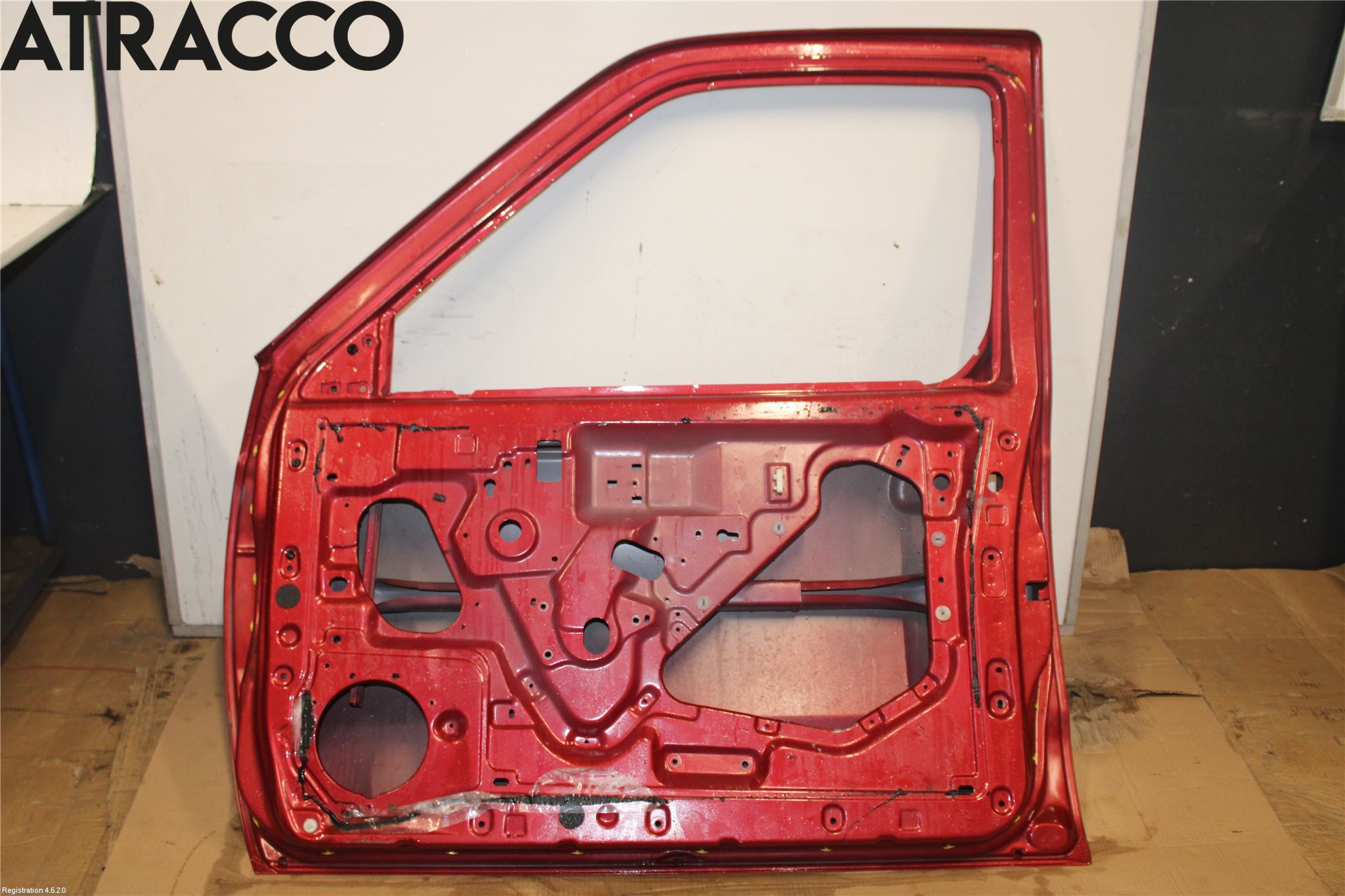 Nissan NAVARA 98-05 Dør 4D Foran Høyre