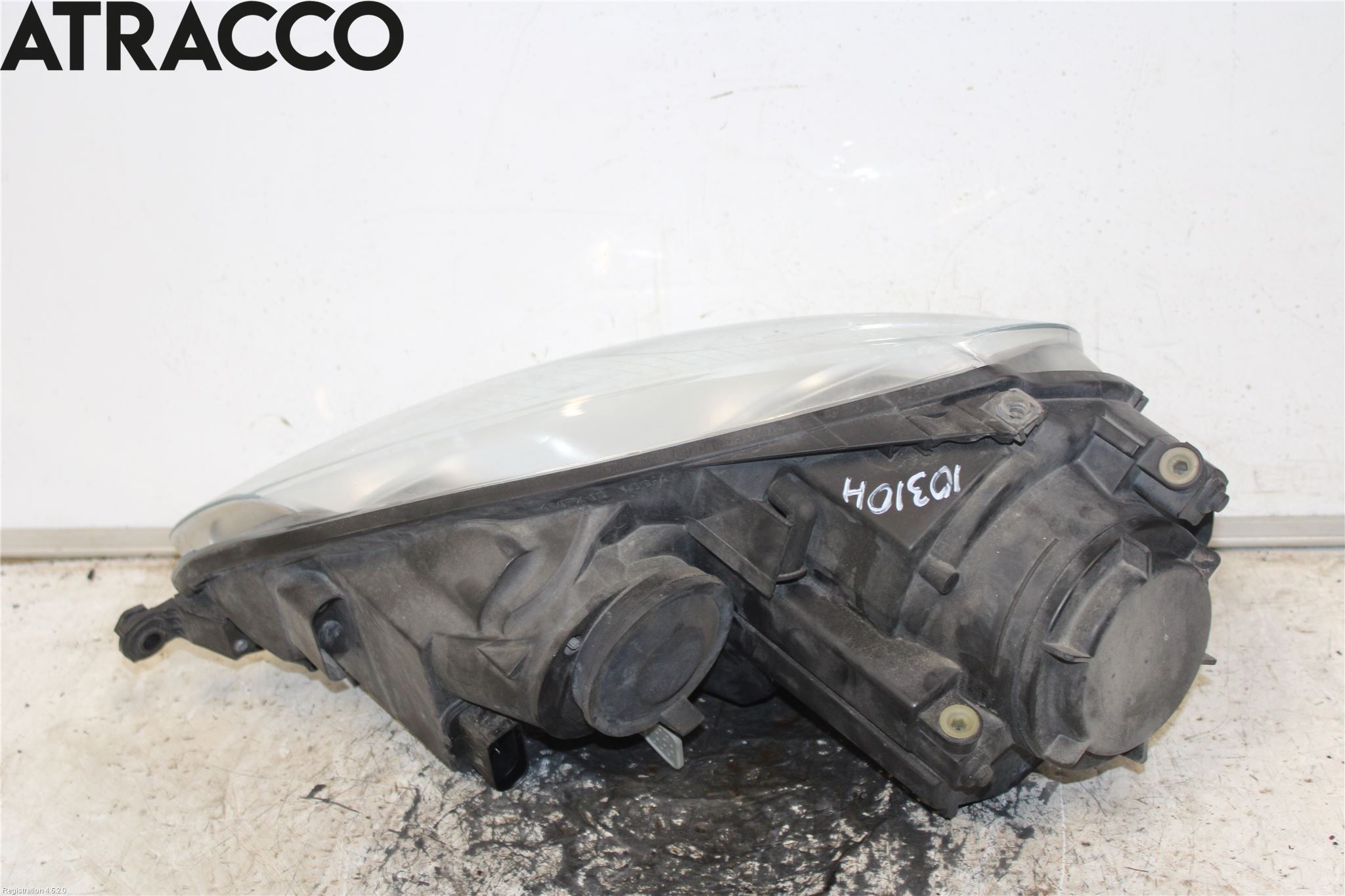 Volkswagen VW GOLF V 04-09 Frontlykt Høyre