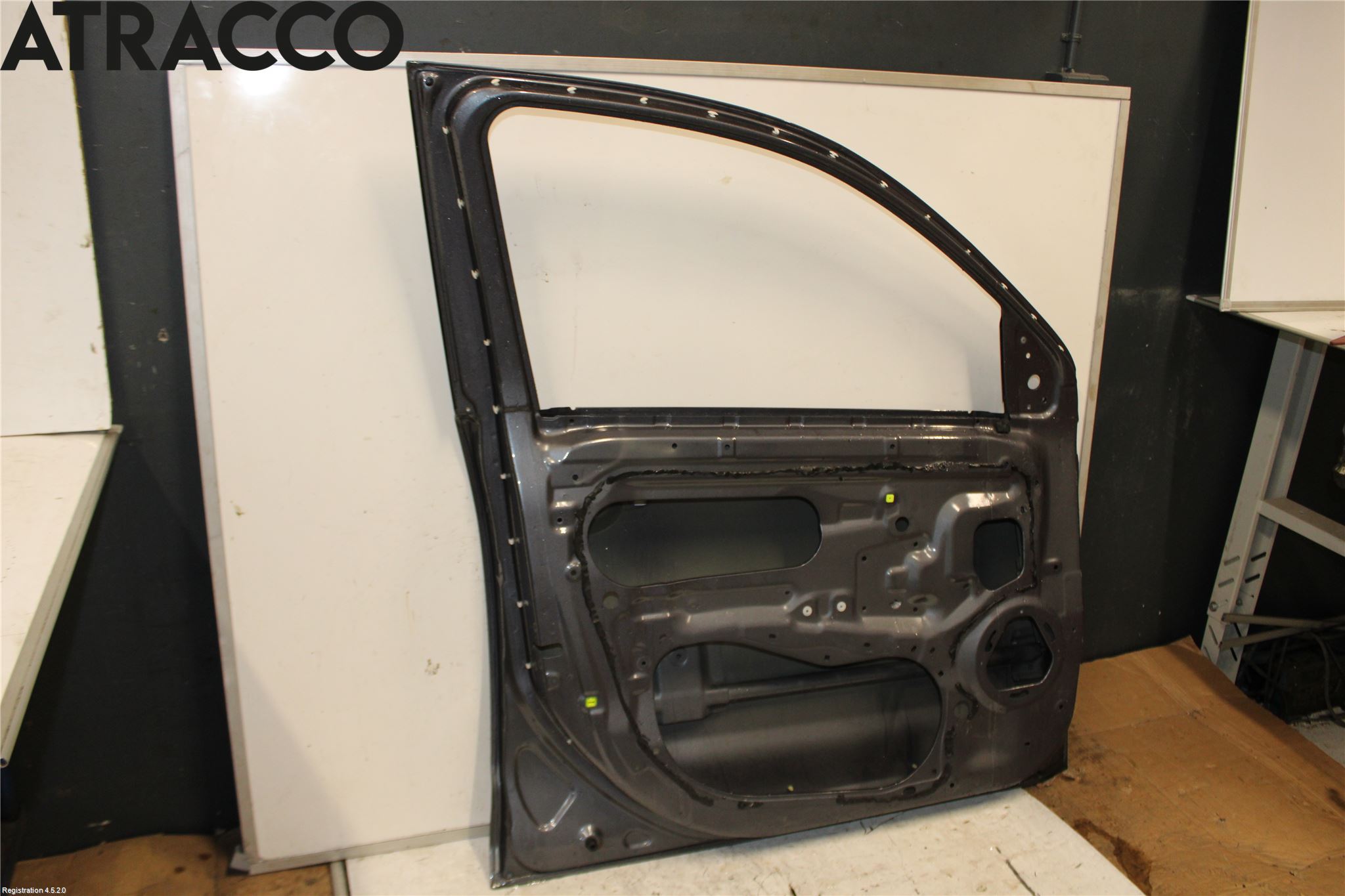 Mitsubishi OUTLANDER 07-12 Dør 4D Foran Venstre