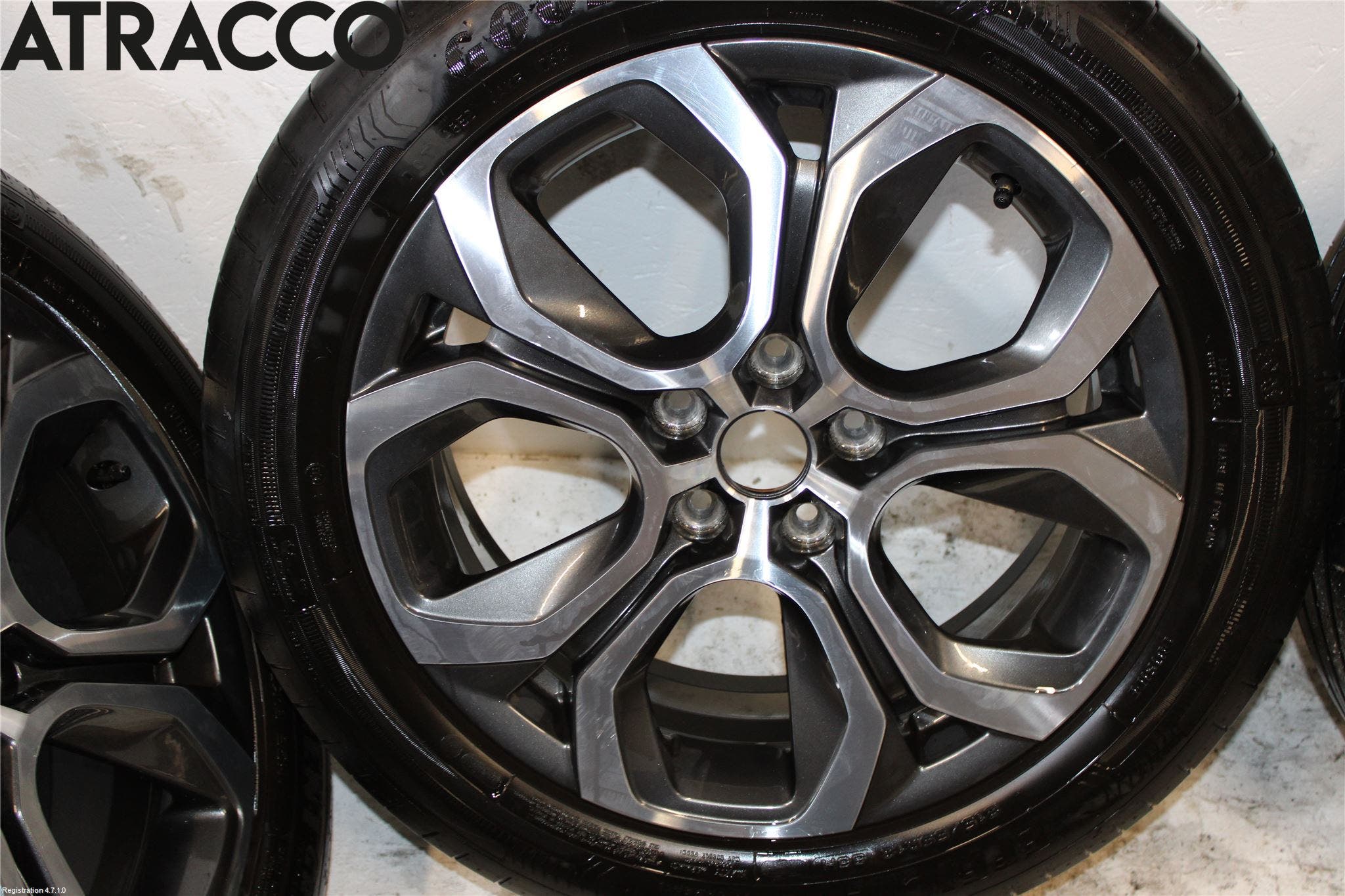 Renault CAPTUR 20-24 Dekk Sommer På Alu Felg 4Stk