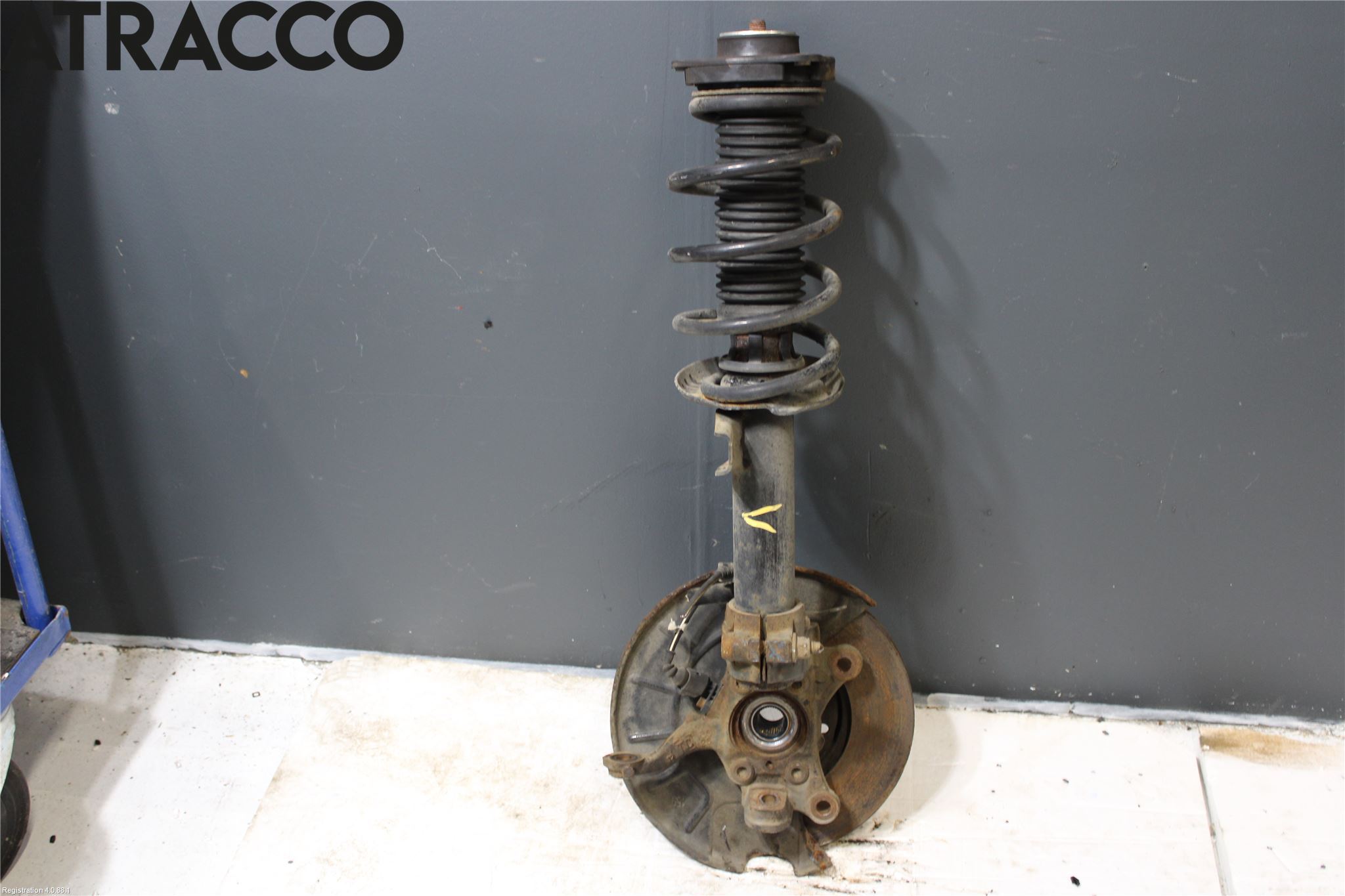 Volkswagen VW CADDY 11-15 Fjærbein Foran Venstre