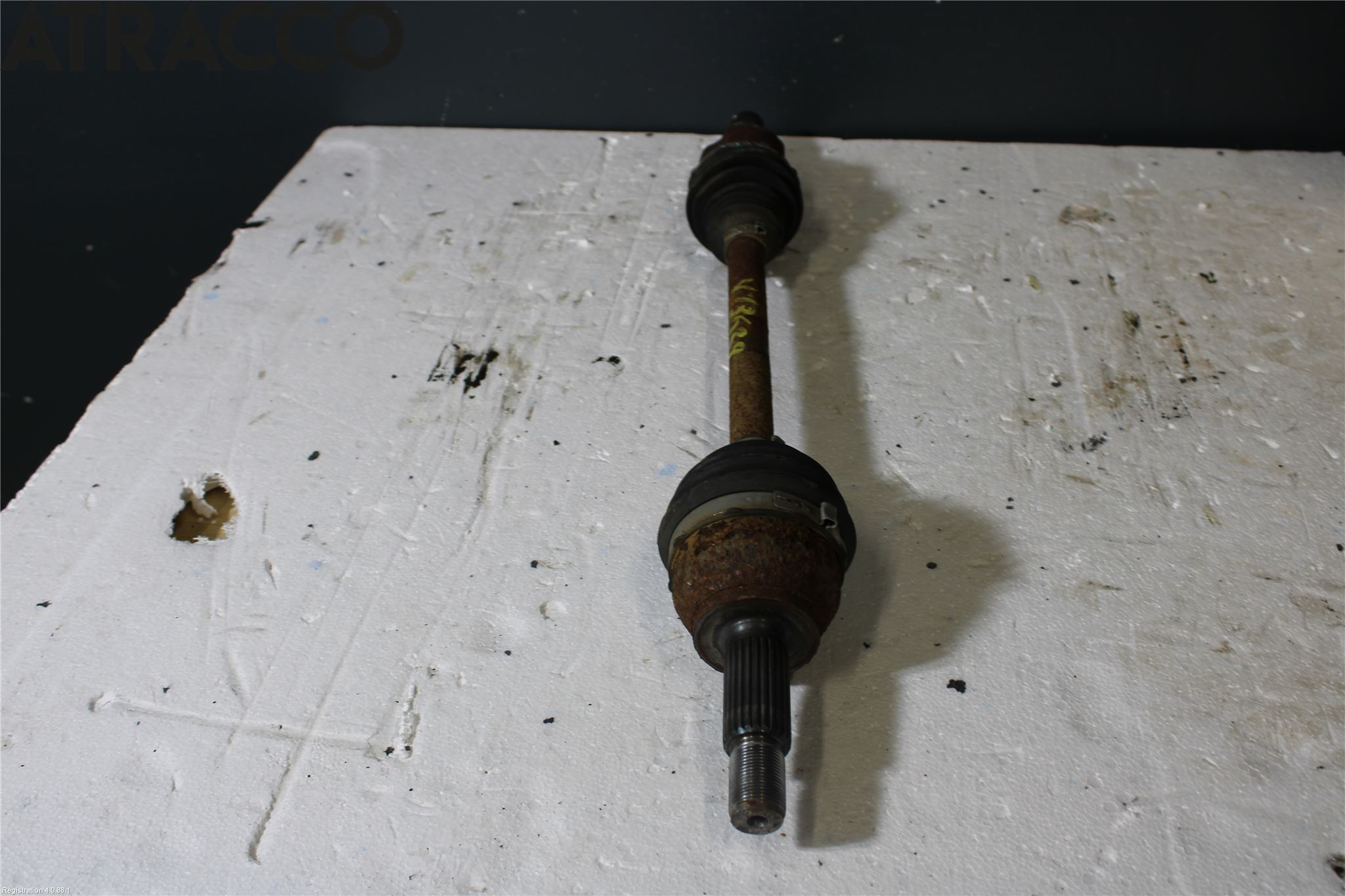 Ford KA+ 16-20 Drivaksel Foran Kompl Venstre