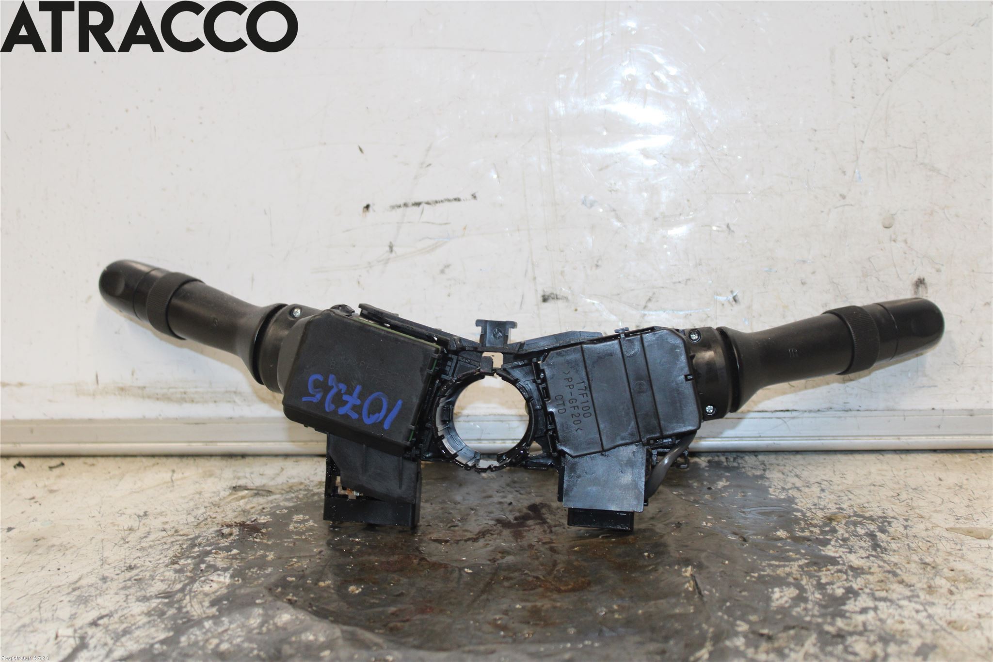 Toyota RAV 4 06-12 Bryter Ratt Kombi H Og V