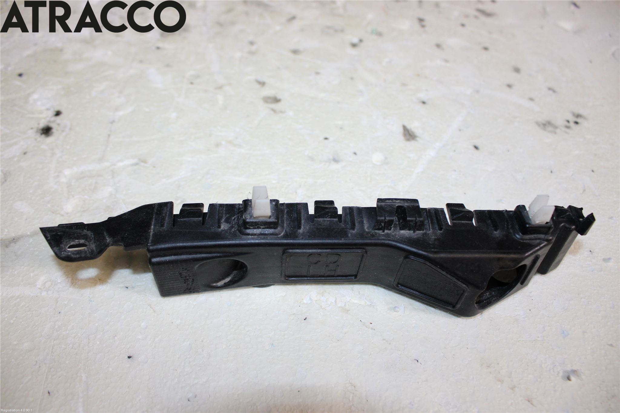 Kia CEED/CEED SW 19- Støtfangerfeste Foran Venstre