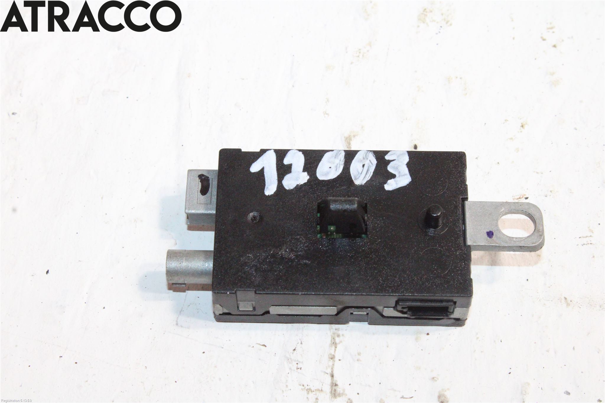 Ford KUGA 17-19 Stereo Antenneforsterker