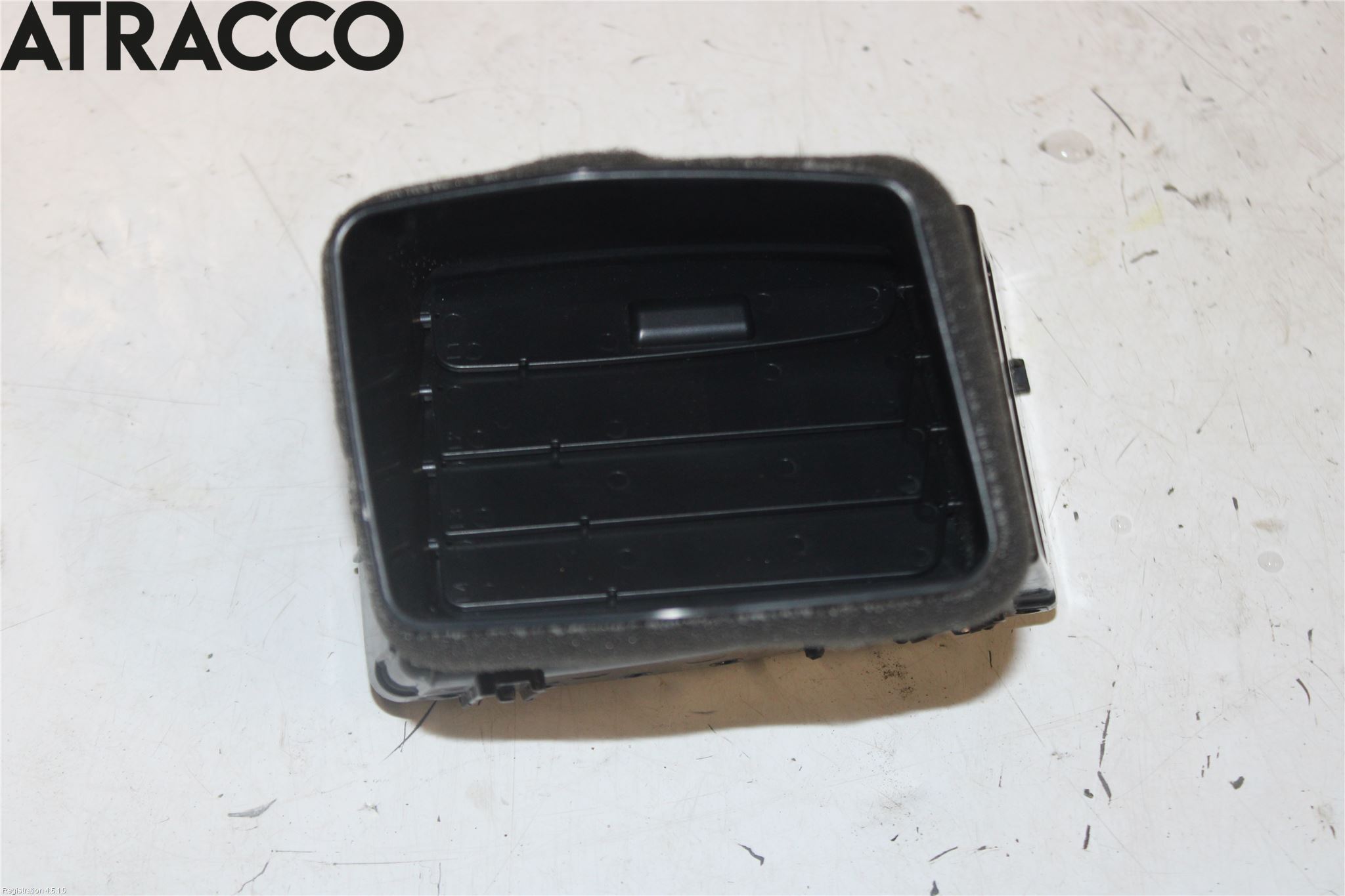 Mitsubishi OUTLANDER 13-21 Dashbord Kanal - Dyse