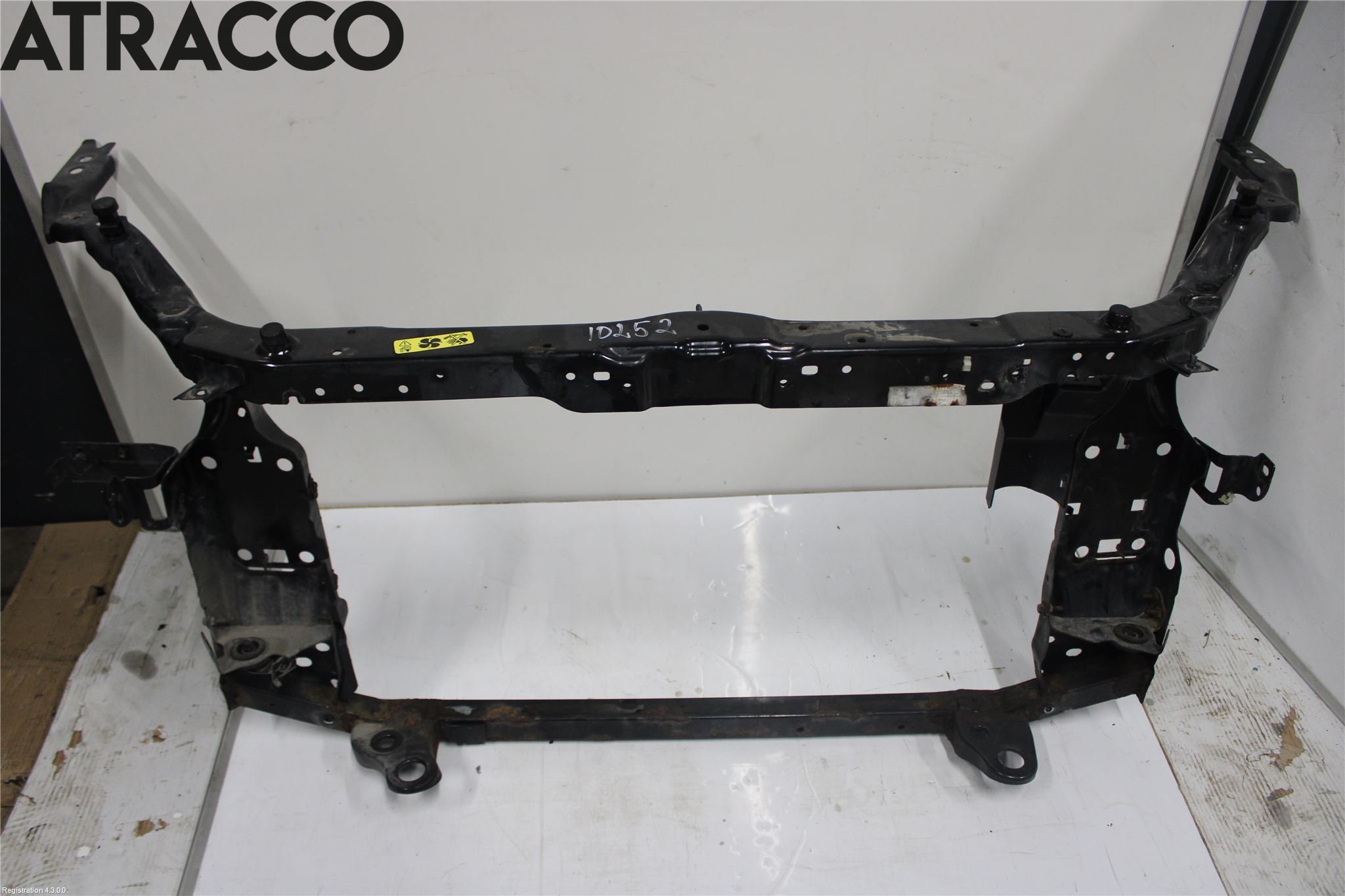 Nissan QASHQAI+2  10-14 Frontplate