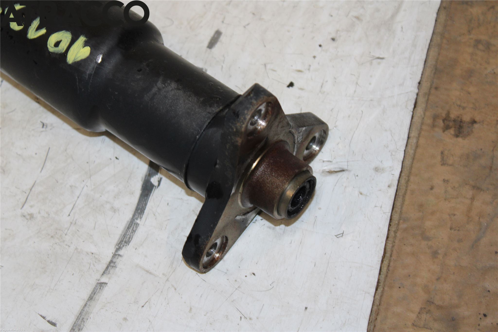 BMW 3 E90/91 SED/TOU 05-12 Mellomaksel Kompl