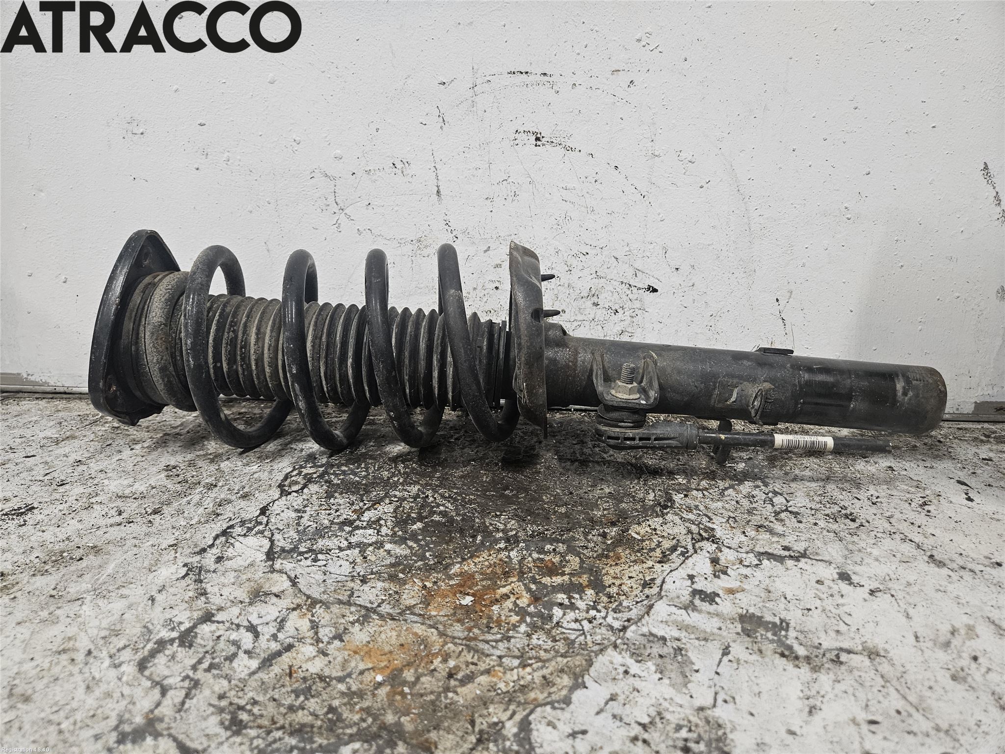 Volvo XC40/RECHARGE 18- Fjær Foran