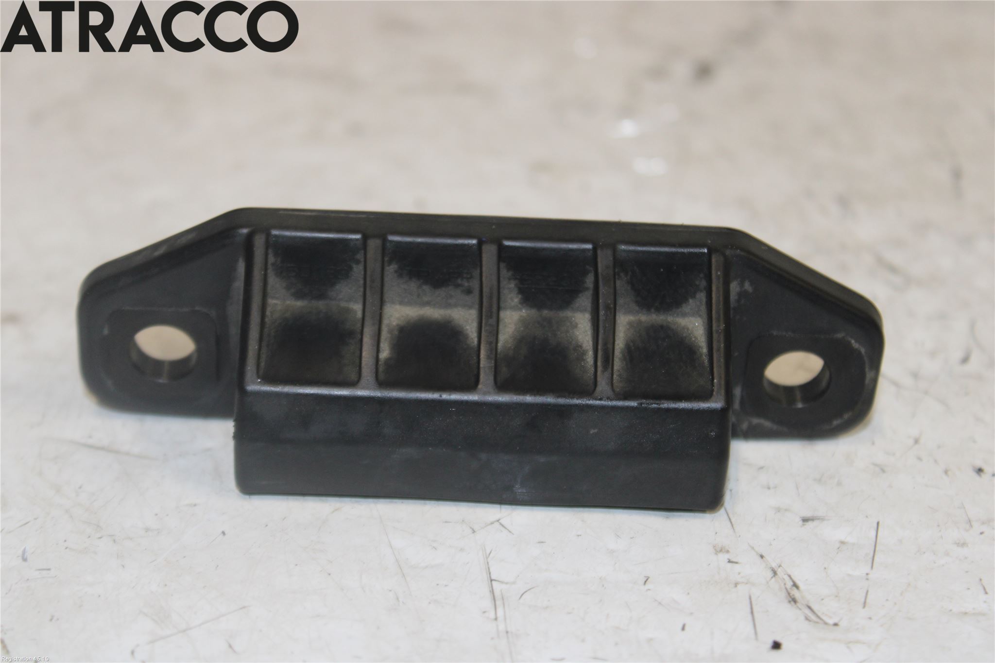 Toyota YARIS XP130 15-20 Bakluke Handtak Ytre