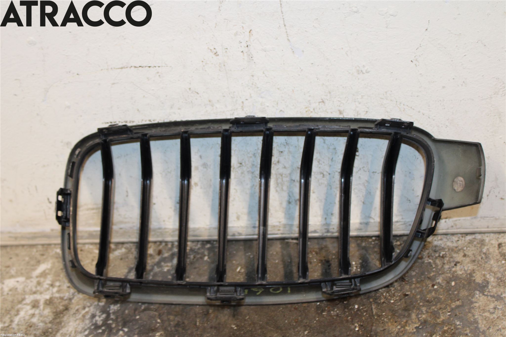 BMW 3 F30/F31/F80 12-19 Grilldel Høyre
