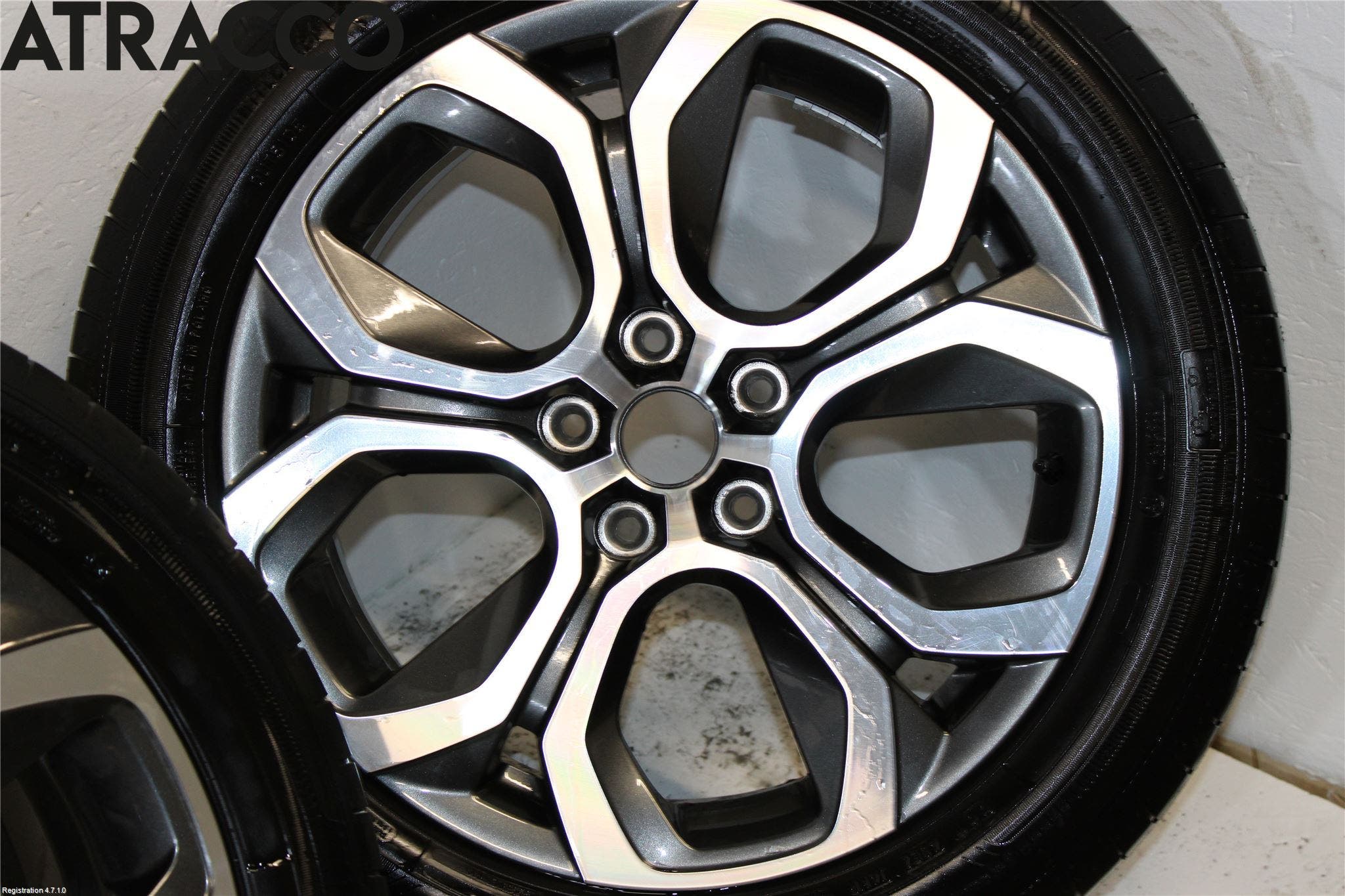 Renault CAPTUR 20-24 Dekk Sommer På Alu Felg 4Stk