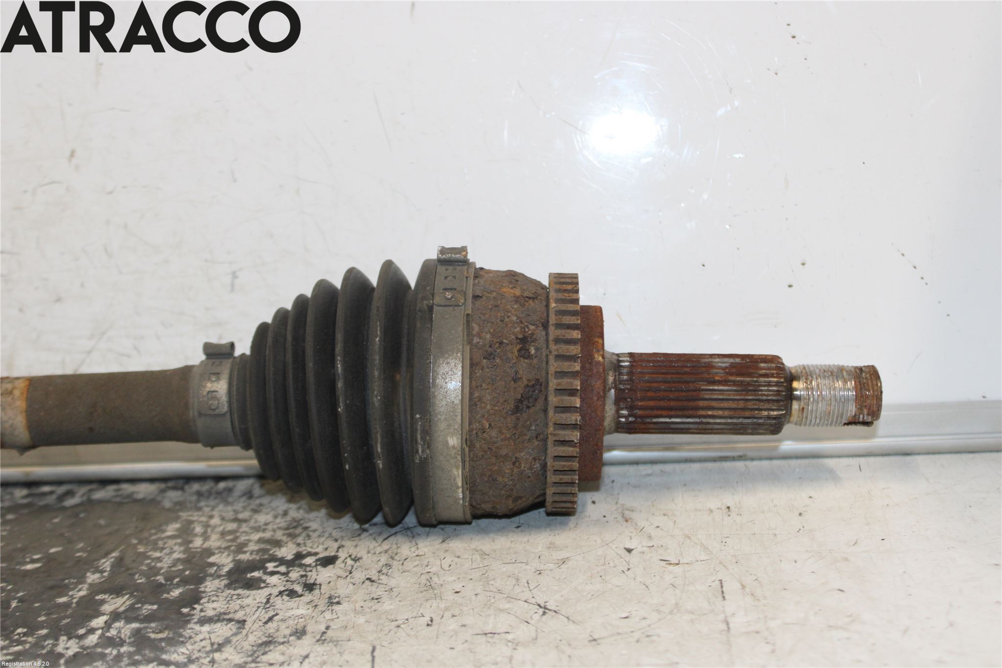 Hyundai i30 GD 13-17 Drivaksel Foran Kompl Venstre