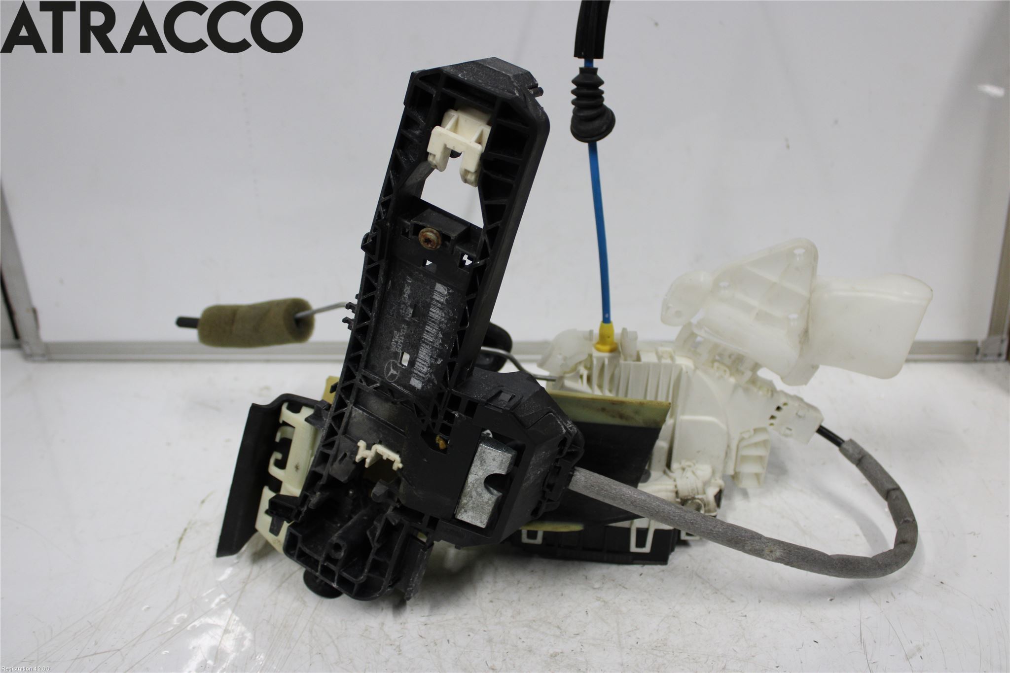 Mercedes-Benz MB E-KLASS (W212) 09-16 Dørlås - Låsekasse