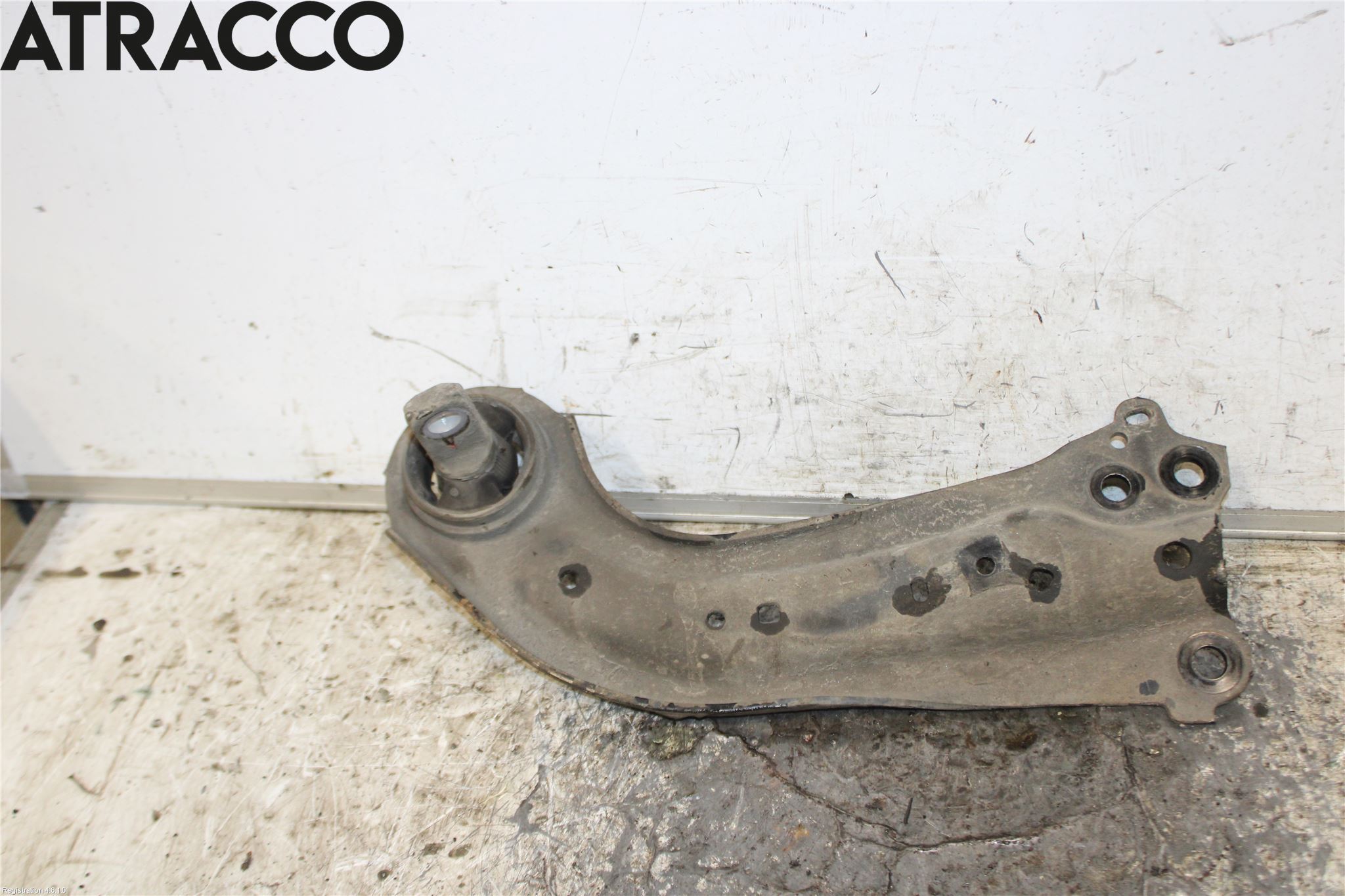 Toyota RAV4 19- Bærearm Bak Høyre