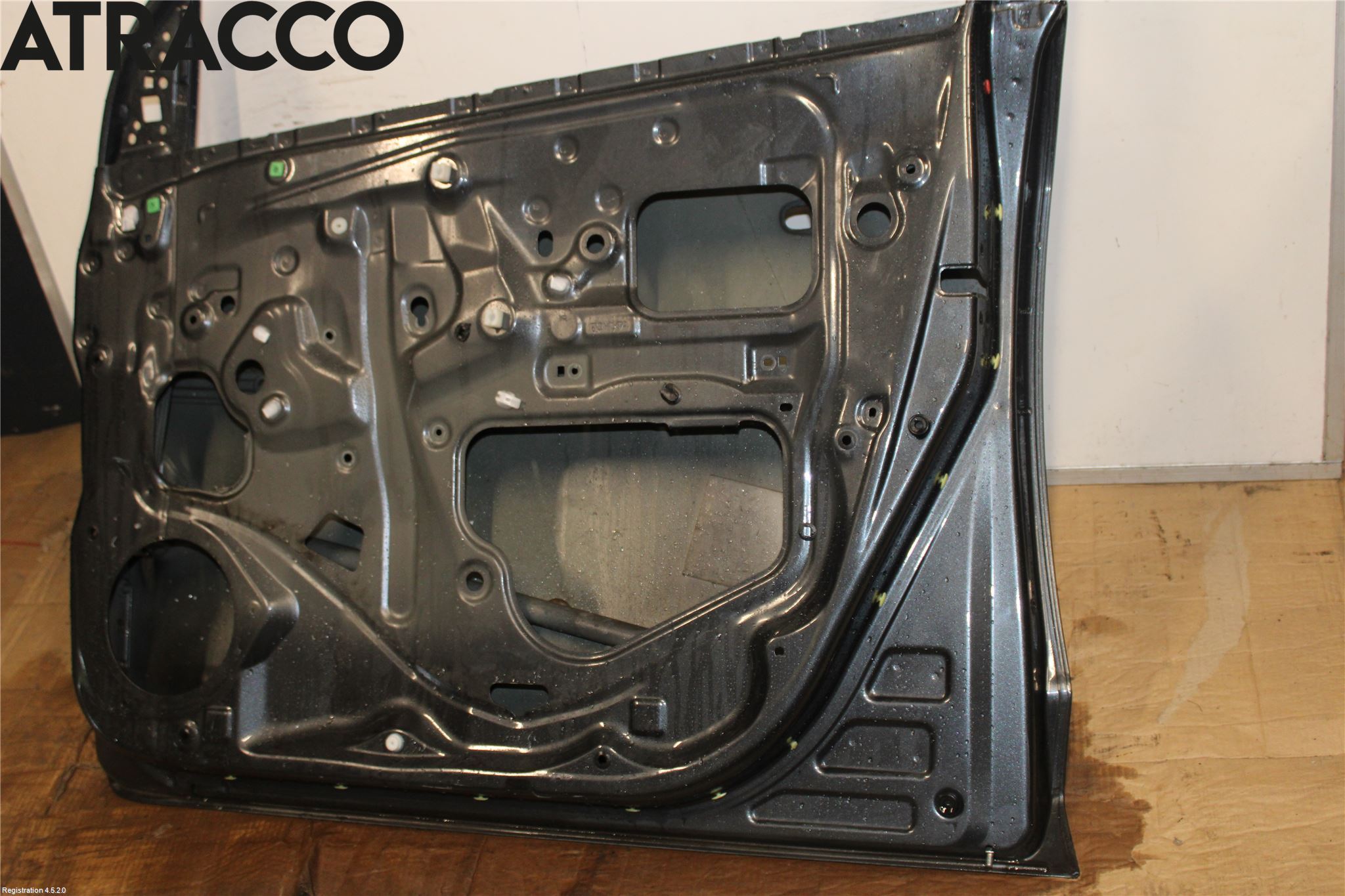 Toyota RAV 4 06-12 Dør 4D Foran Høyre