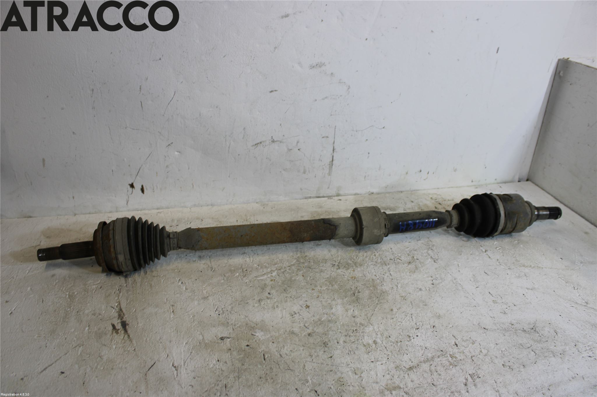 Toyota AVENSIS 09-15 Drivaksel Foran Kompl Høyre