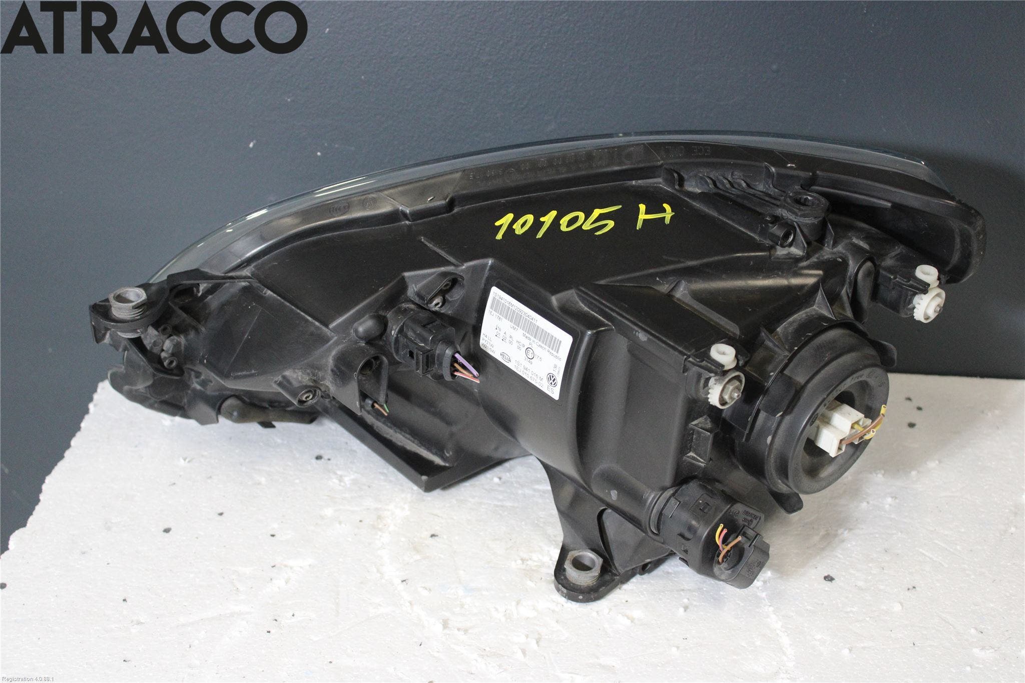 Volkswagen VW UP! / E-UP! Frontlykt Høyre