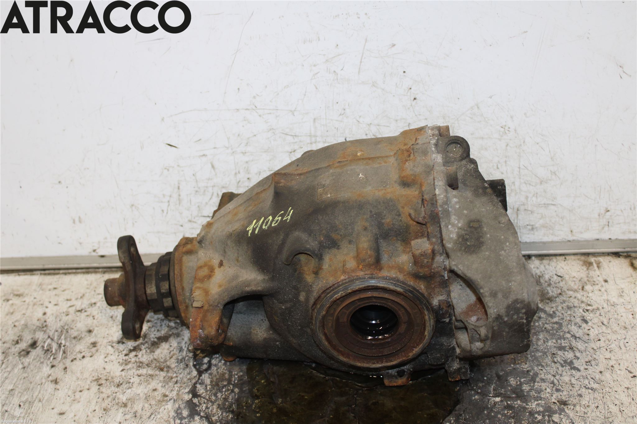 BMW 3 F30/F31/F80 12-19 Bakaksel Kardang Bak -Diff