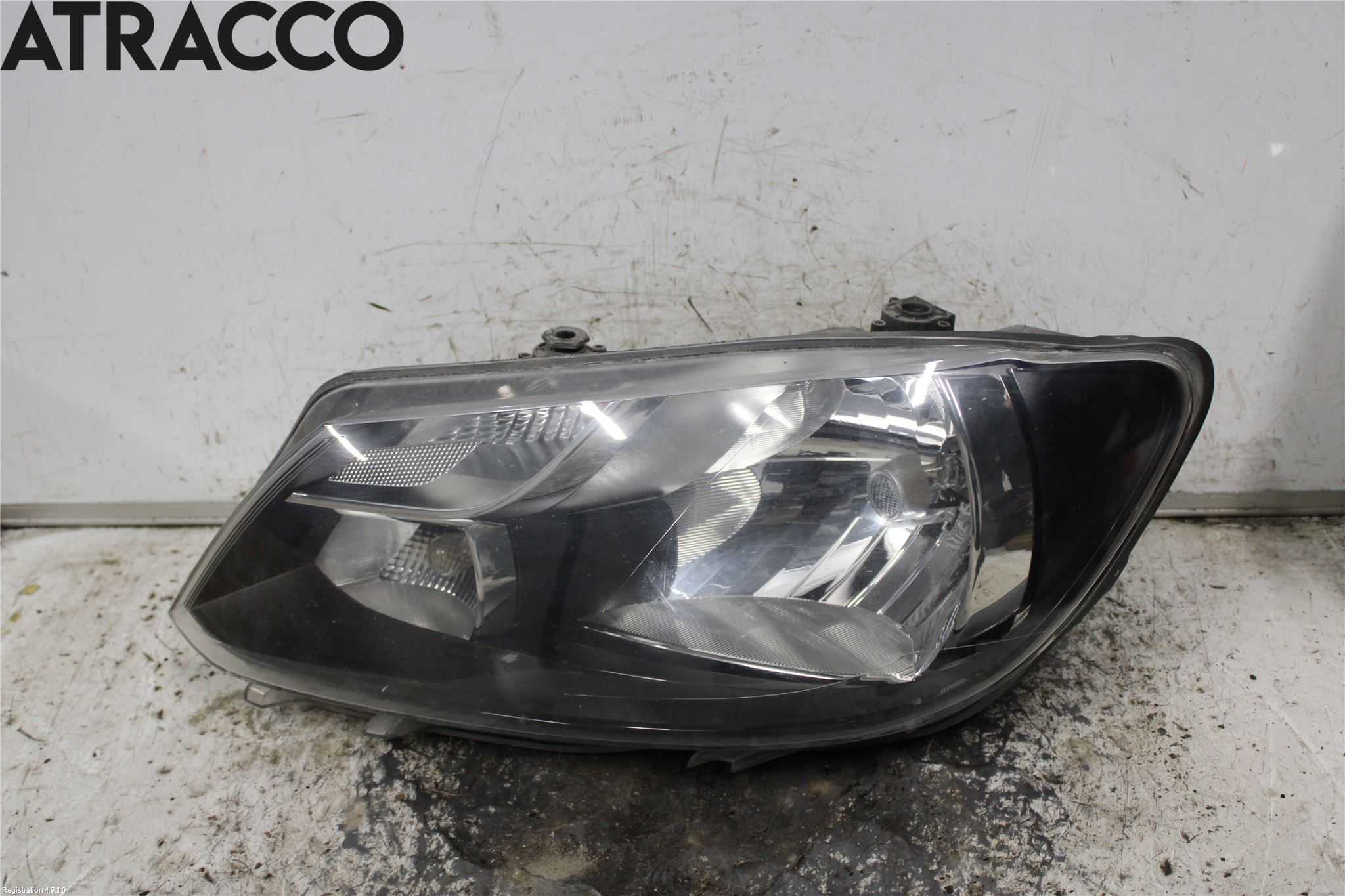 Volkswagen VW CADDY 11-15 Frontlykt Venstre