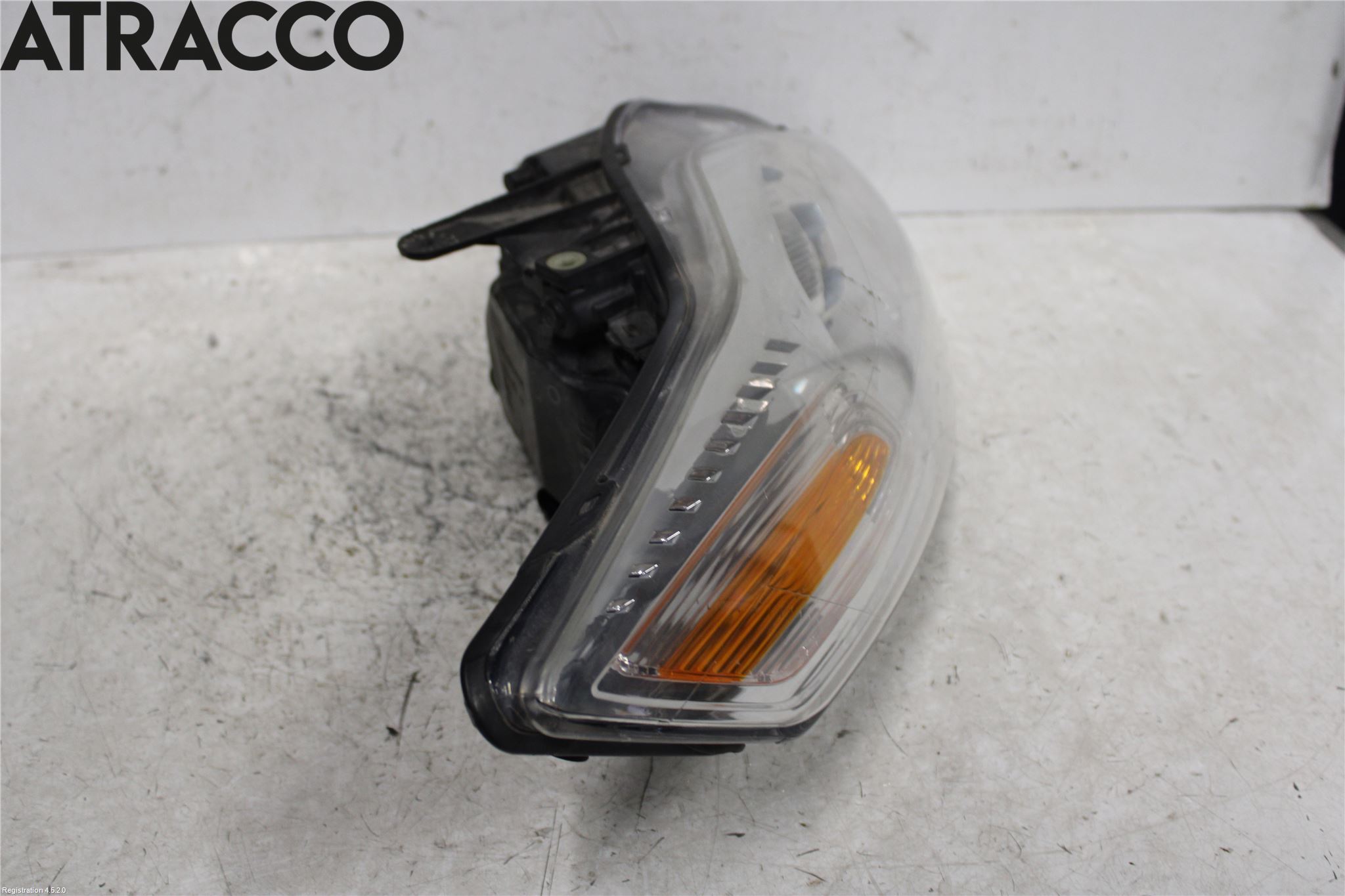 Ford MONDEO 07-15 Frontlykt Høyre