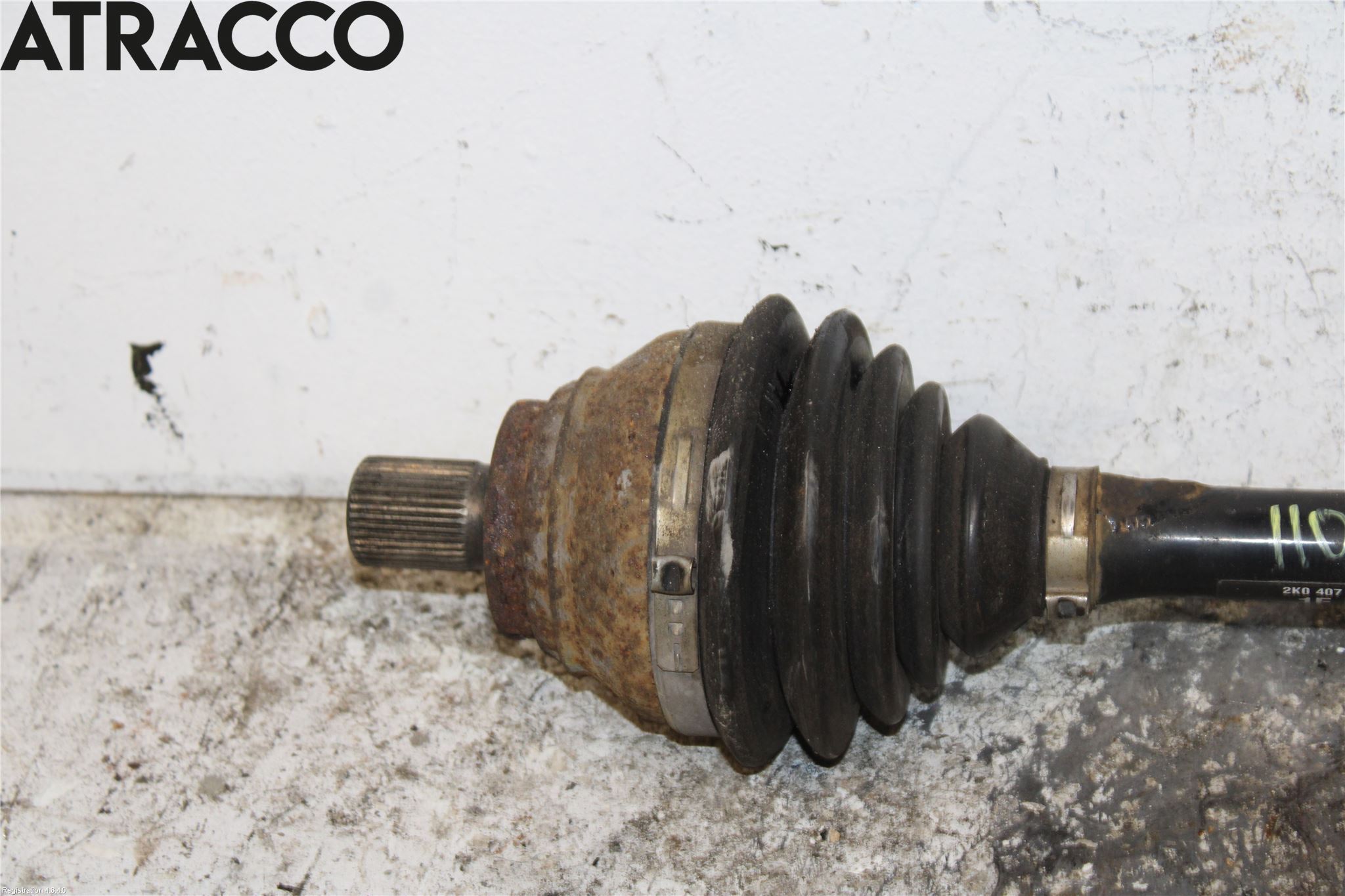 Volkswagen VW CADDY 11-15 Drivaksel Foran Kompl Venstre