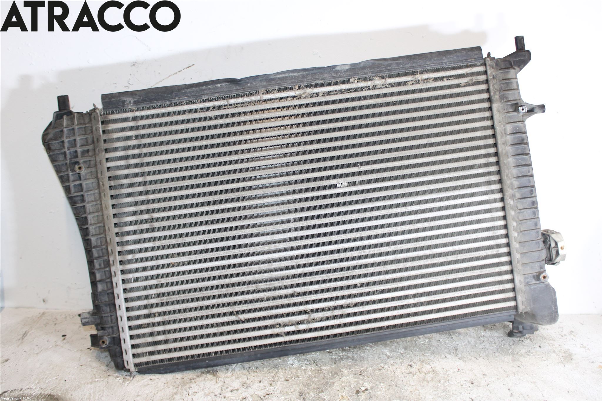 Volkswagen VW GOLF V 04-09 Intercooler Radiator