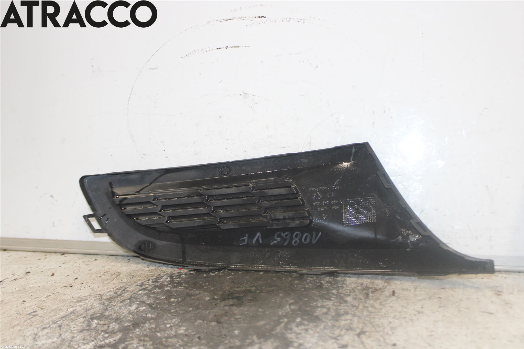 Volkswagen VW POLO 10-17 Støtfanger Foran Horn Venstre