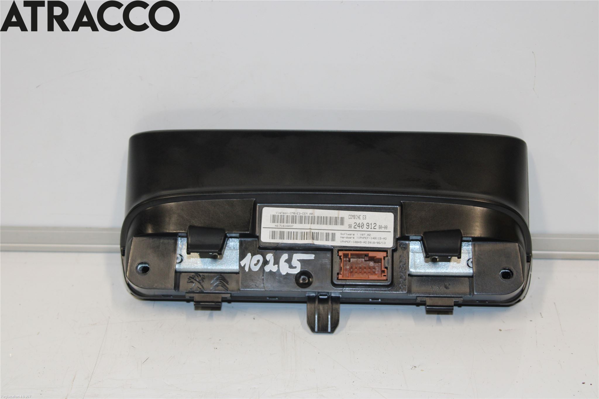 Citroen C4 CACTUS 14-20 Instrumentkonsoll Midt