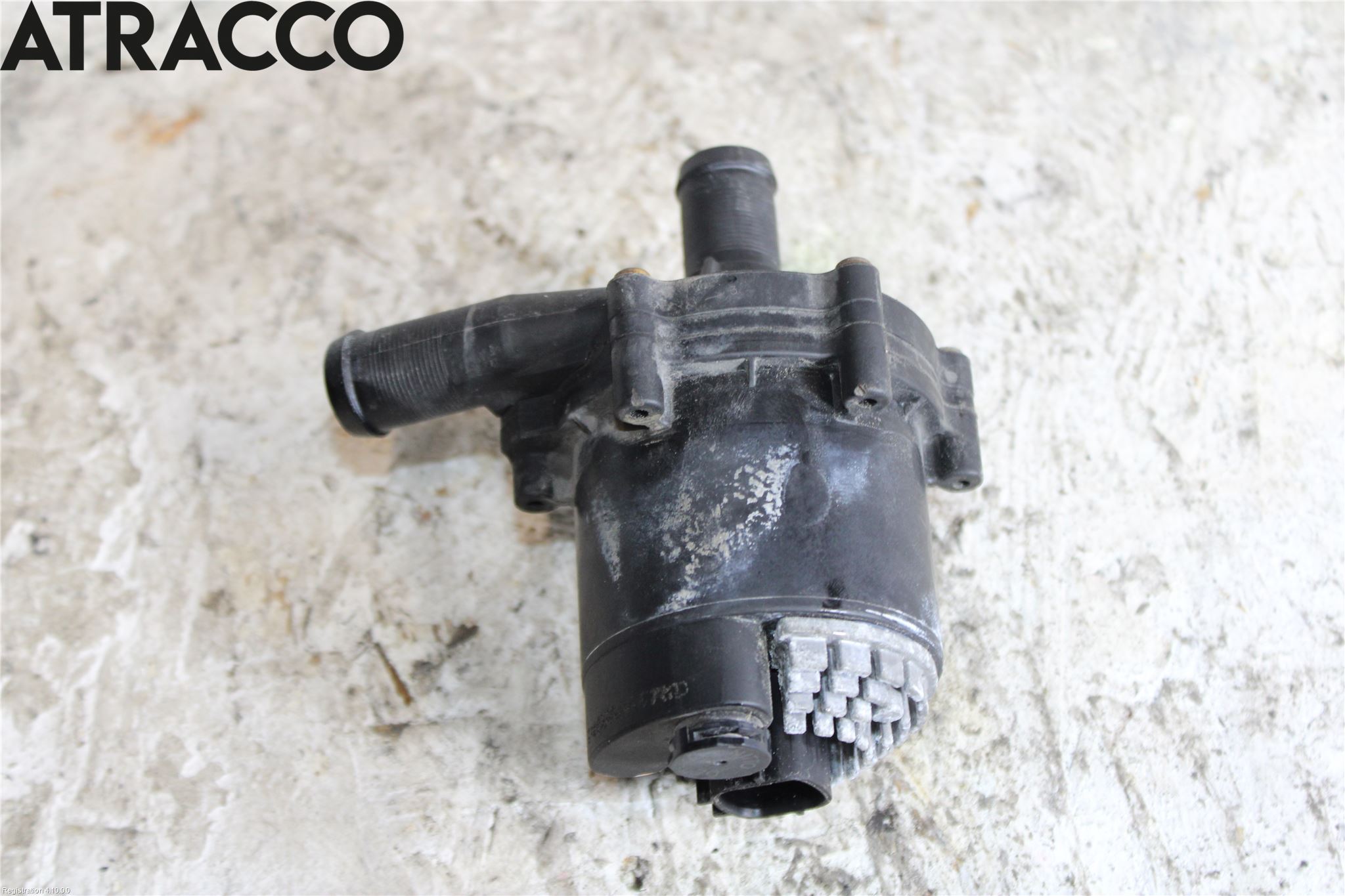 Nissan LEAF 11-17 Vannpumpe