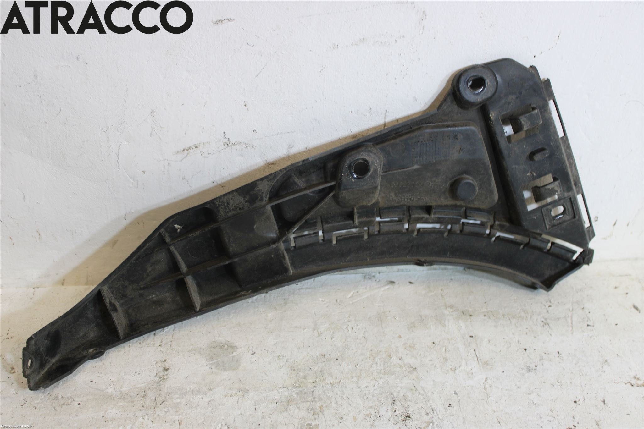 Volvo XC90 03-06 Støtfangerfeste Foran Høyre