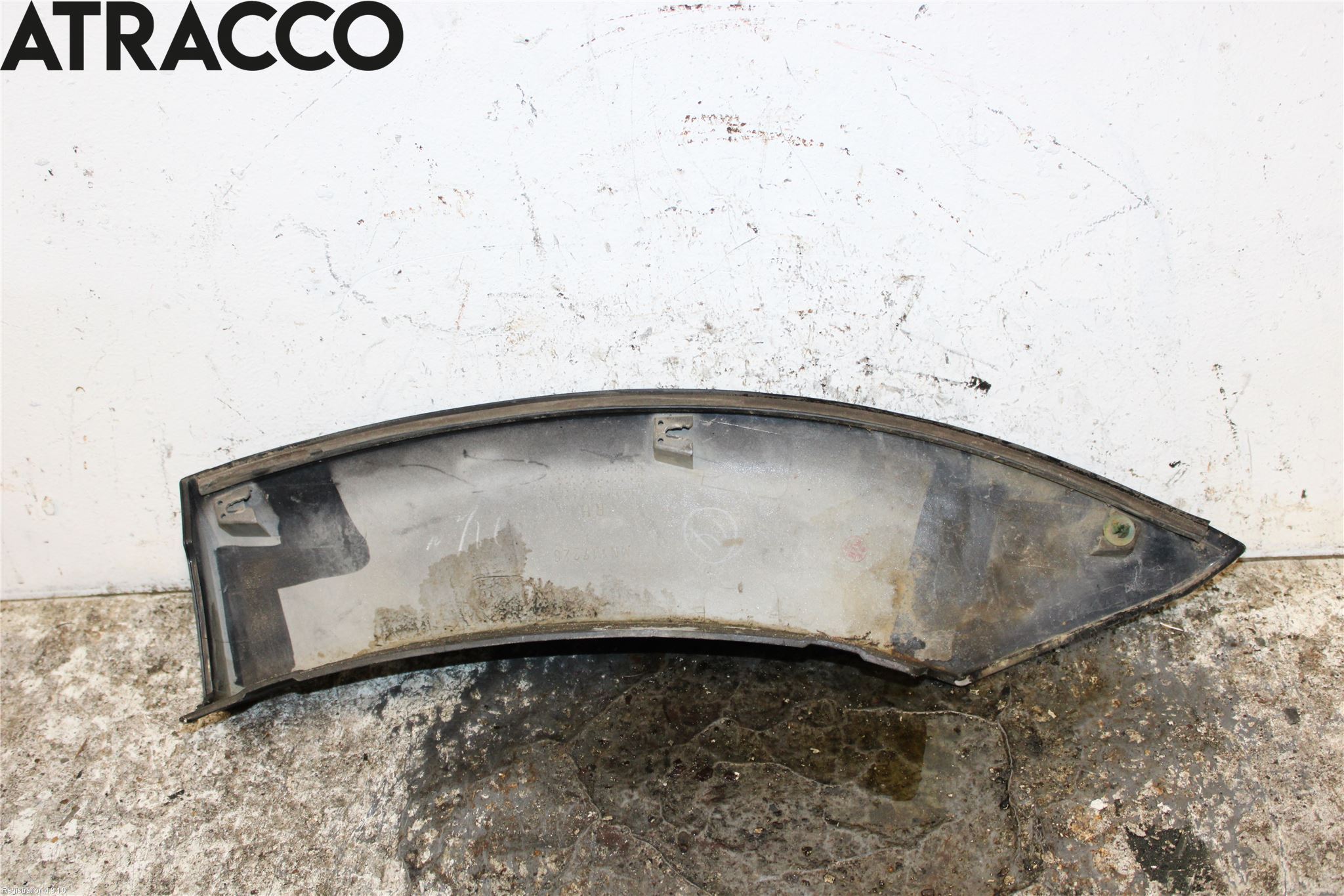 Mitsubishi PAJERO  99-06 List Høyre Side