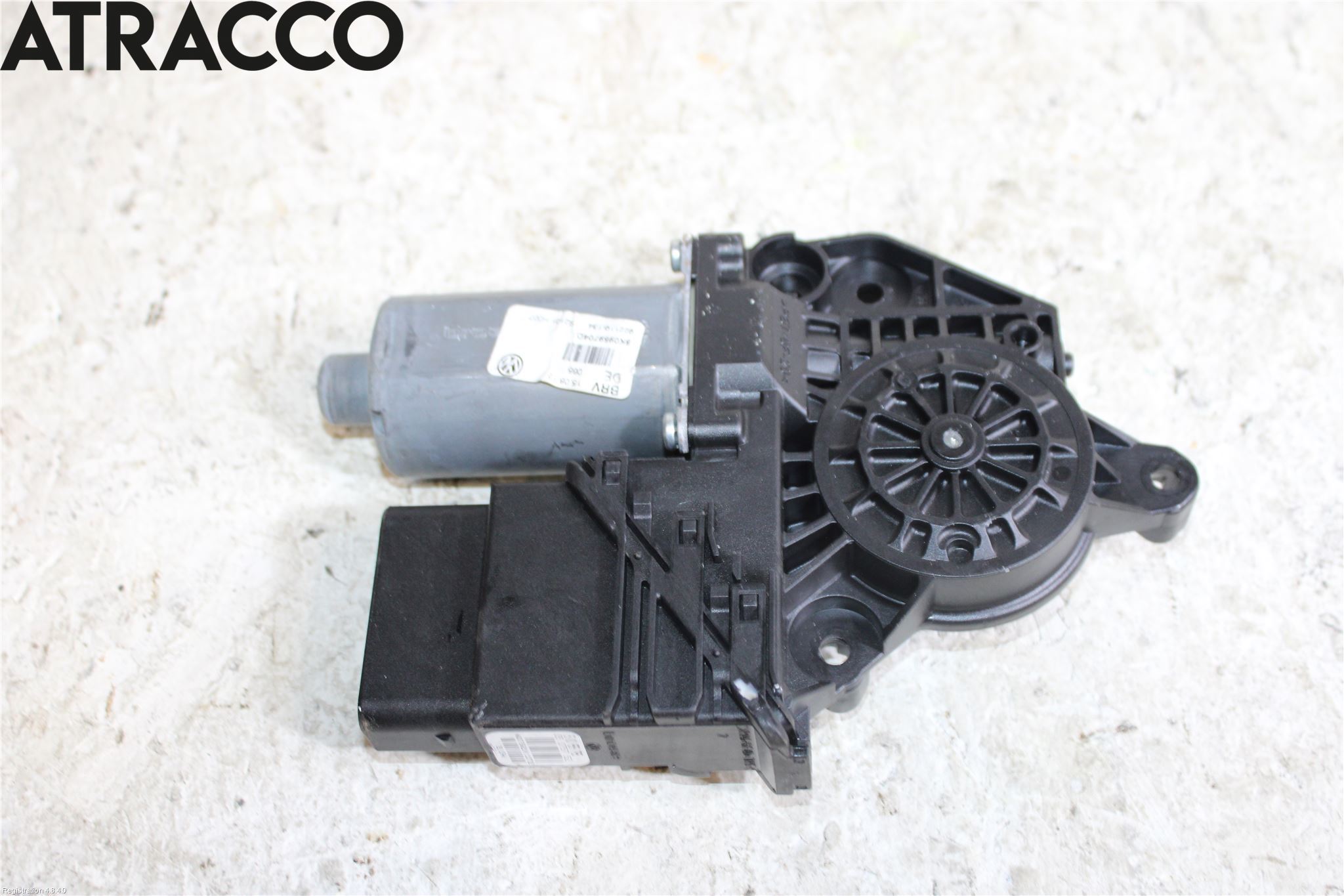 Volkswagen VW GOLF VI 09-13 Vindusheismotor