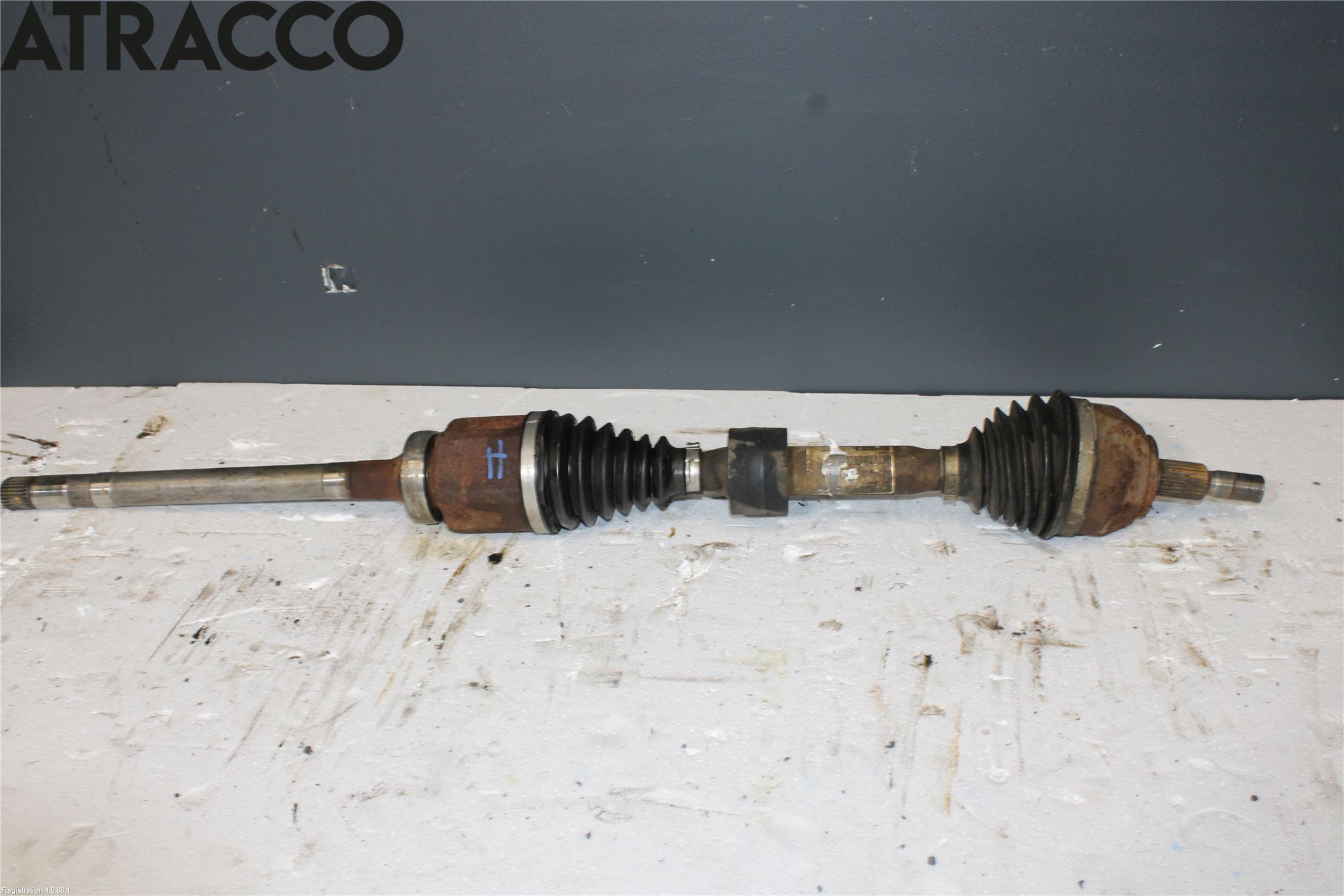 Ford KUGA 08-12 Drivaksel Foran Kompl Høyre