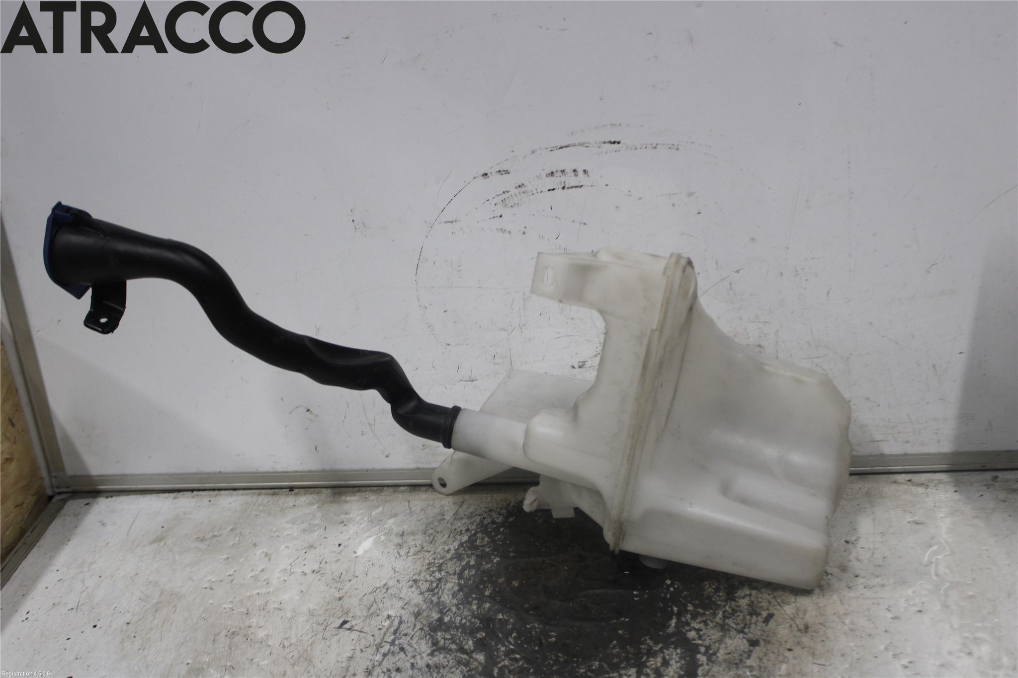 Volvo V60 14-18 Spylerbeholder Frontrute