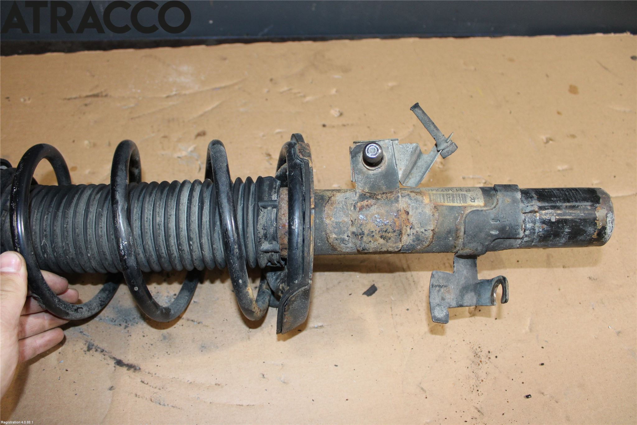 Volvo V40 12-19 Fjærbein Foran Høyre