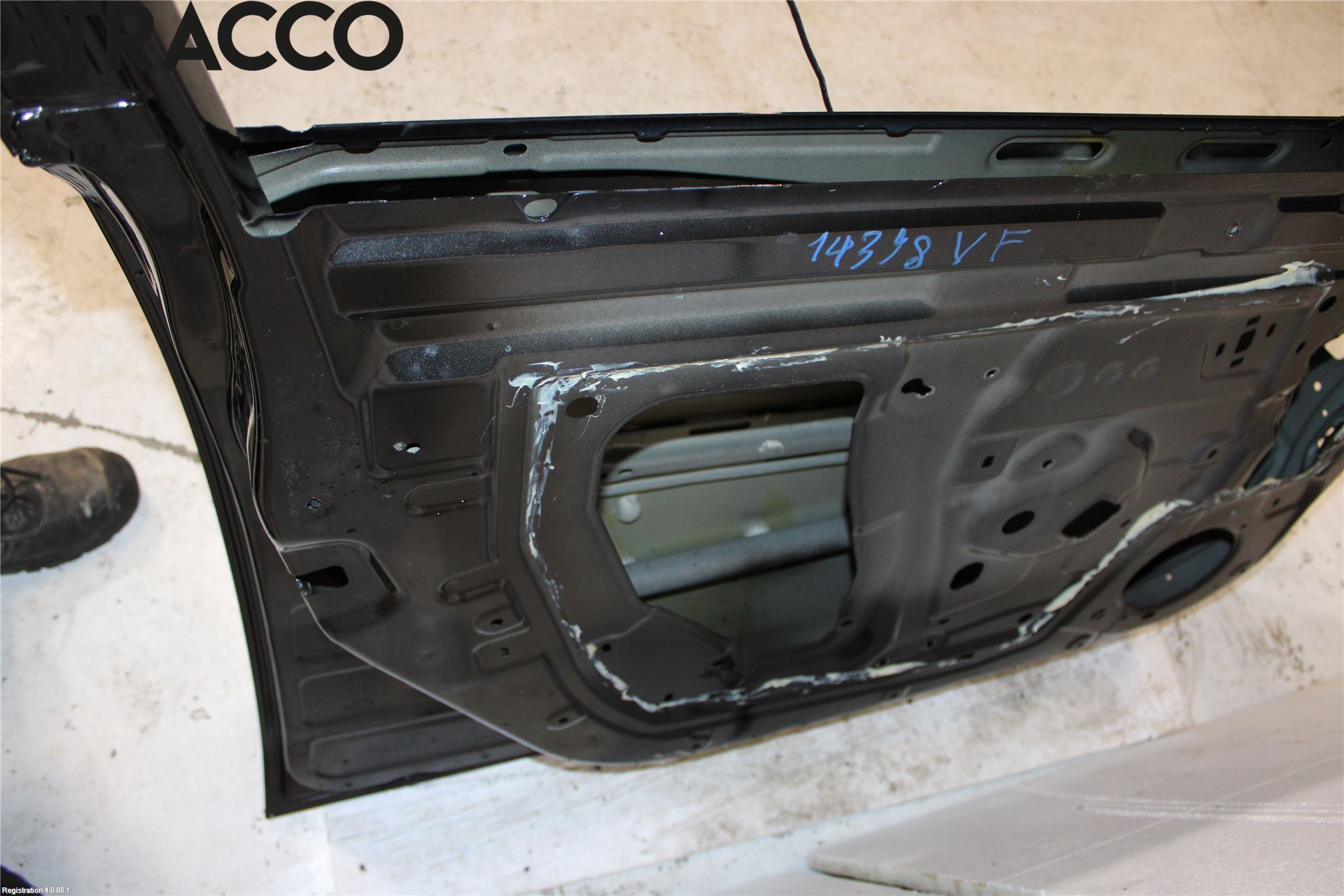 Nissan LEAF 11-17 Dør 4D Foran Venstre