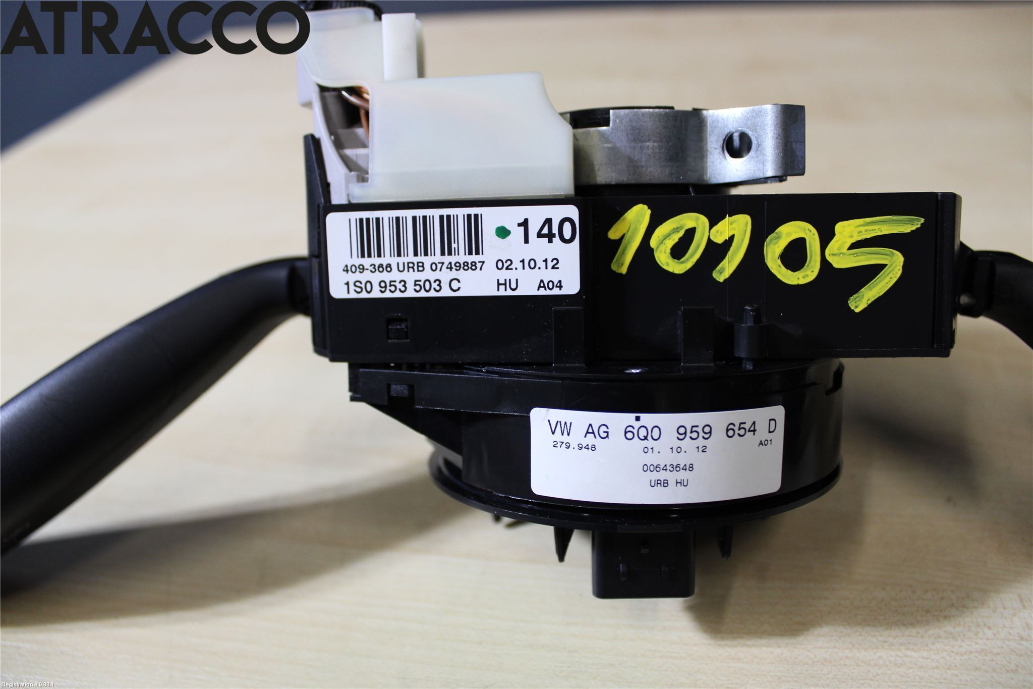 Volkswagen VW UP! / E-UP! Bryter Ratt Kombi H Og V