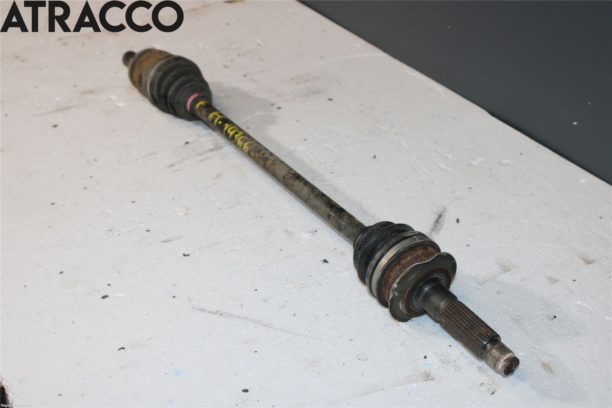 Subaru OUTBACK 10-15 Drivaksel Foran Kompl Høyre