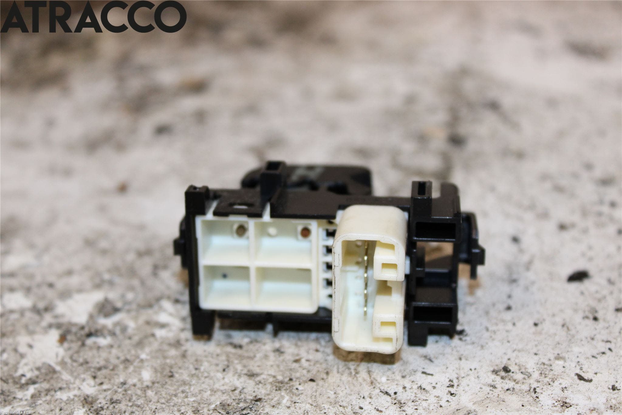 Toyota AURIS 10-12 Bryter Vindusheis