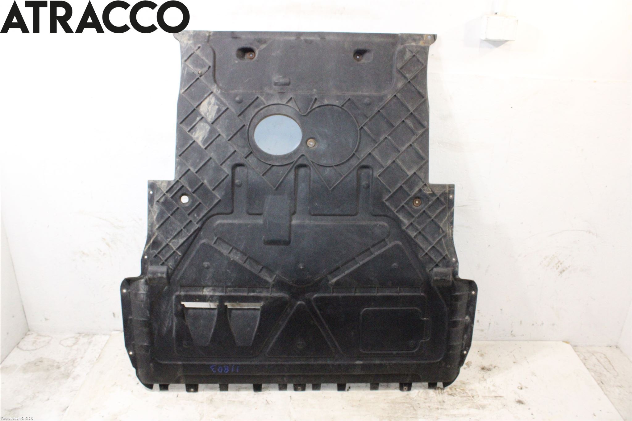 Volkswagen VW CRAFTER II / E-CRAFTER 17- Bunnplate U Motor-Gear-Dørk
